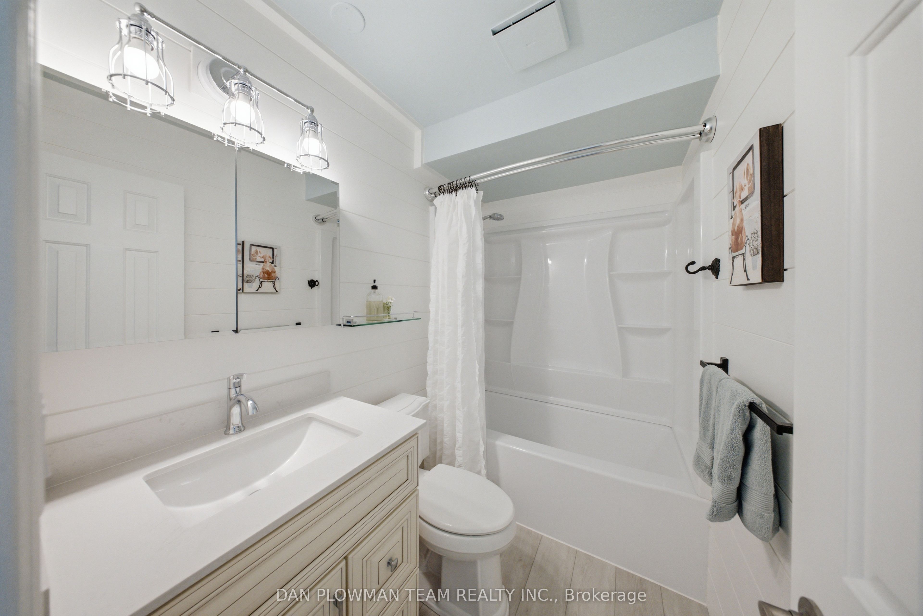 1661 Nash Road H-14 Property Photo 14