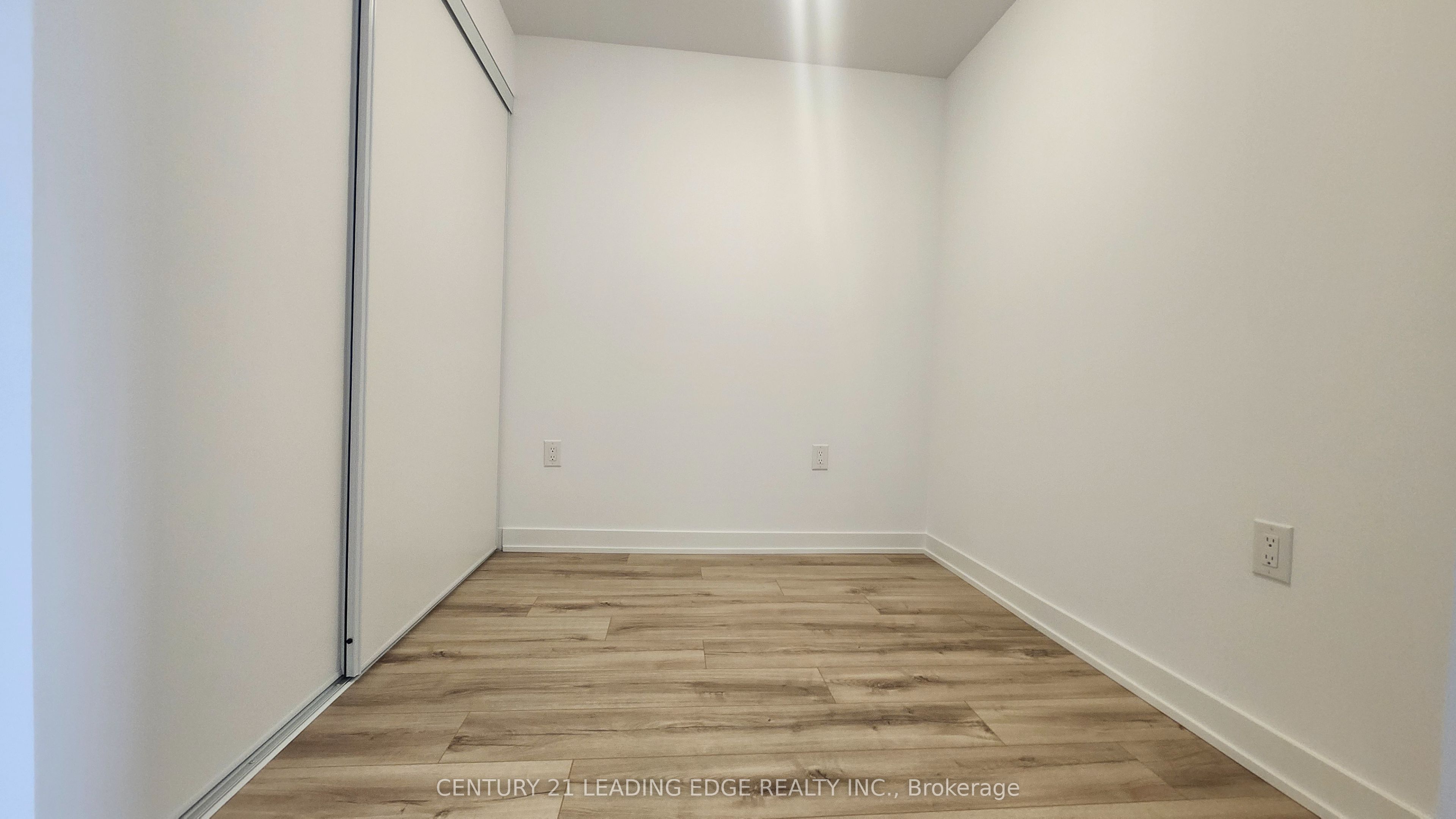 7439 Kingston Road 710 Property Photo 14
