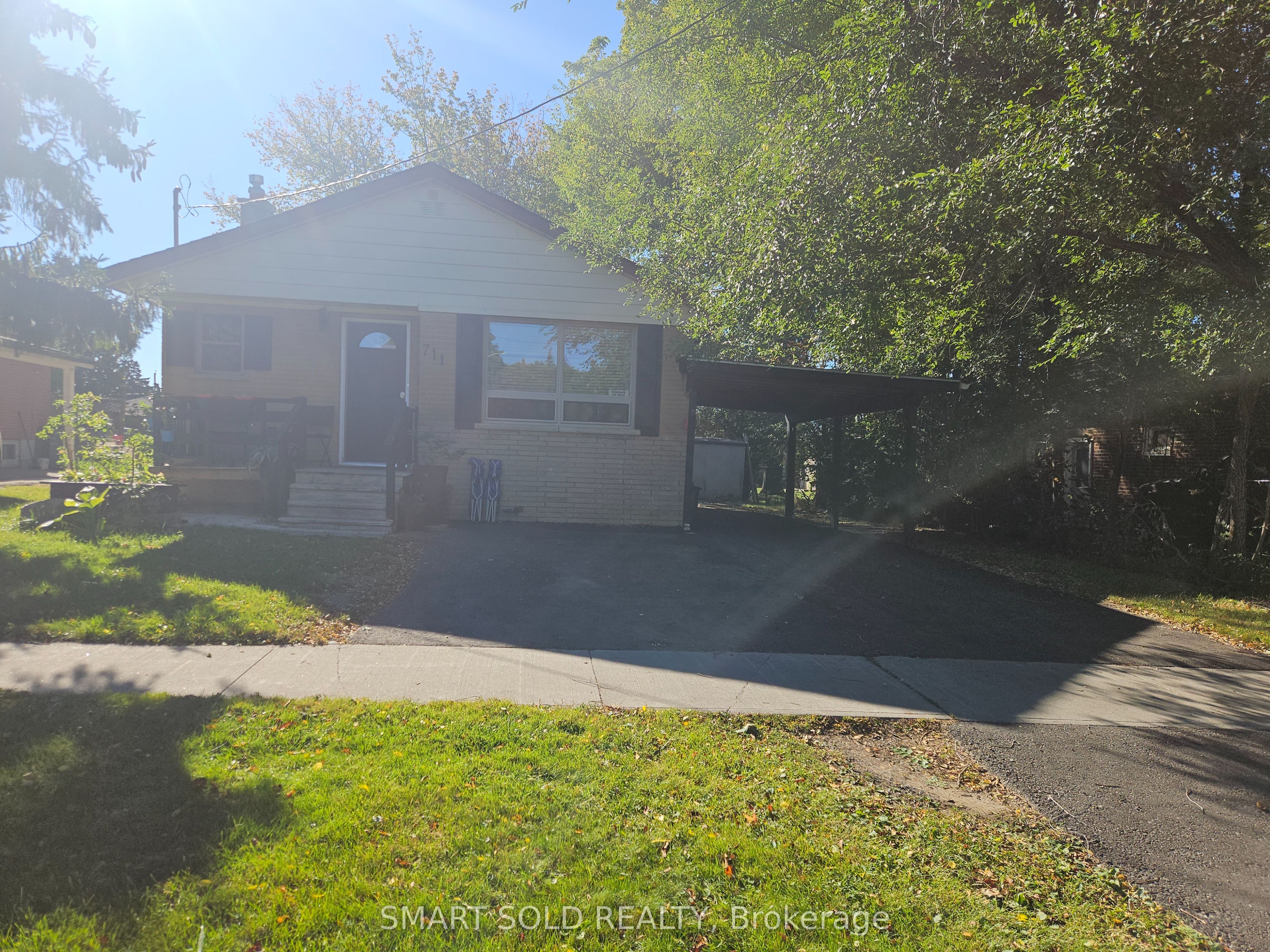 711 Dunlop Street W # Basement Property Photo 1