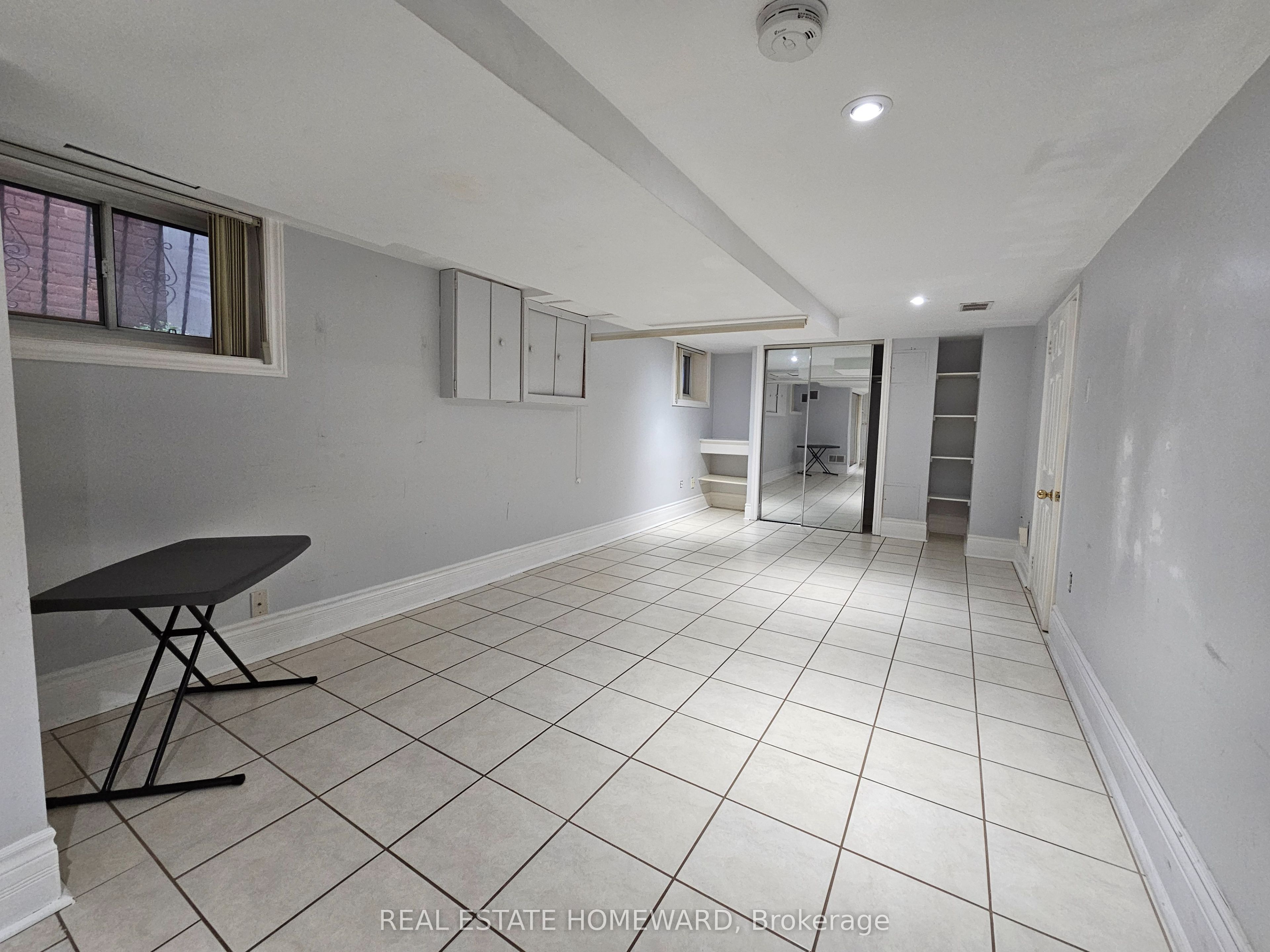19 Keystone Avenue Lower Level Property Photo 12