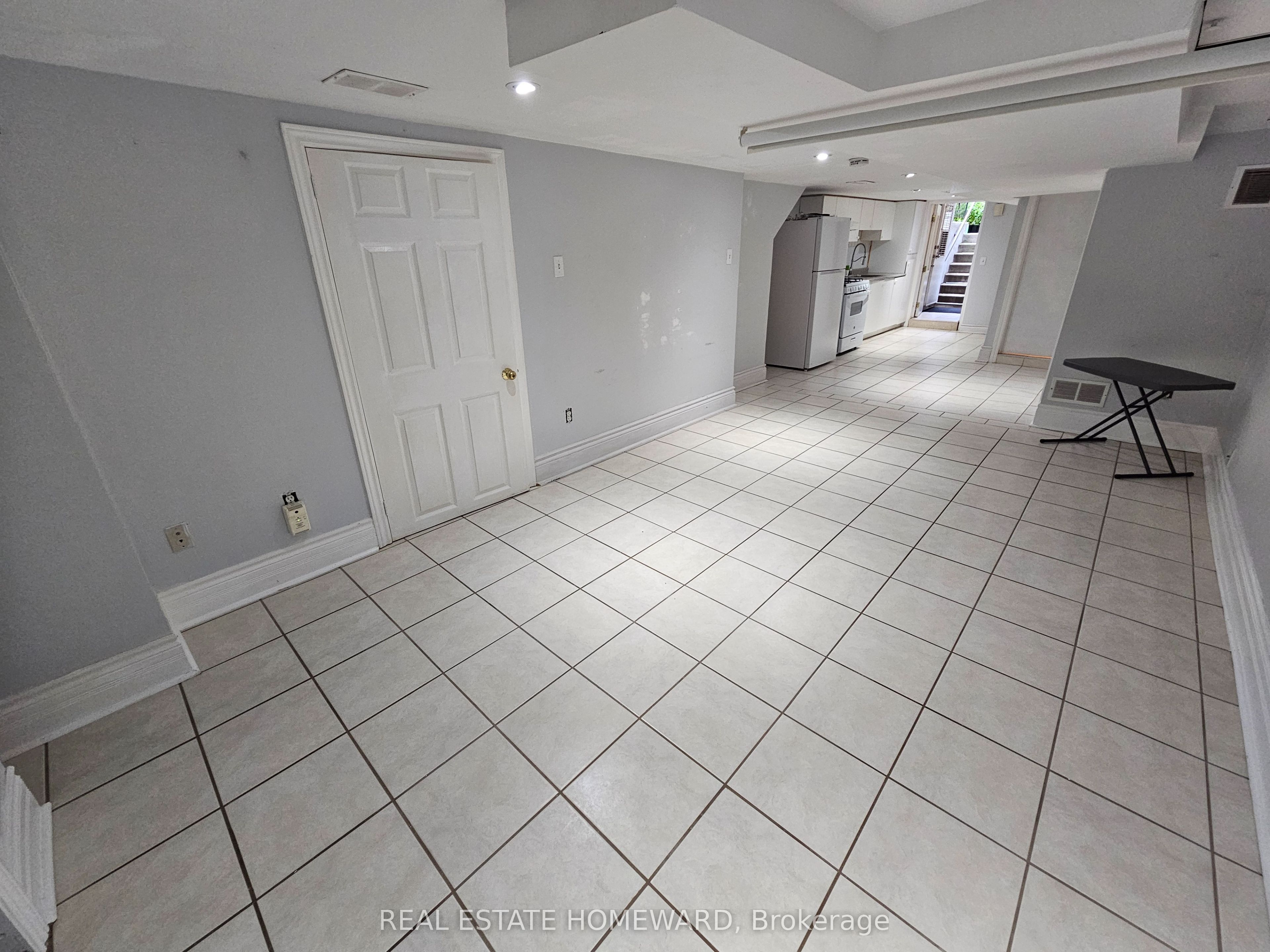 19 Keystone Avenue Lower Level Property Photo 14