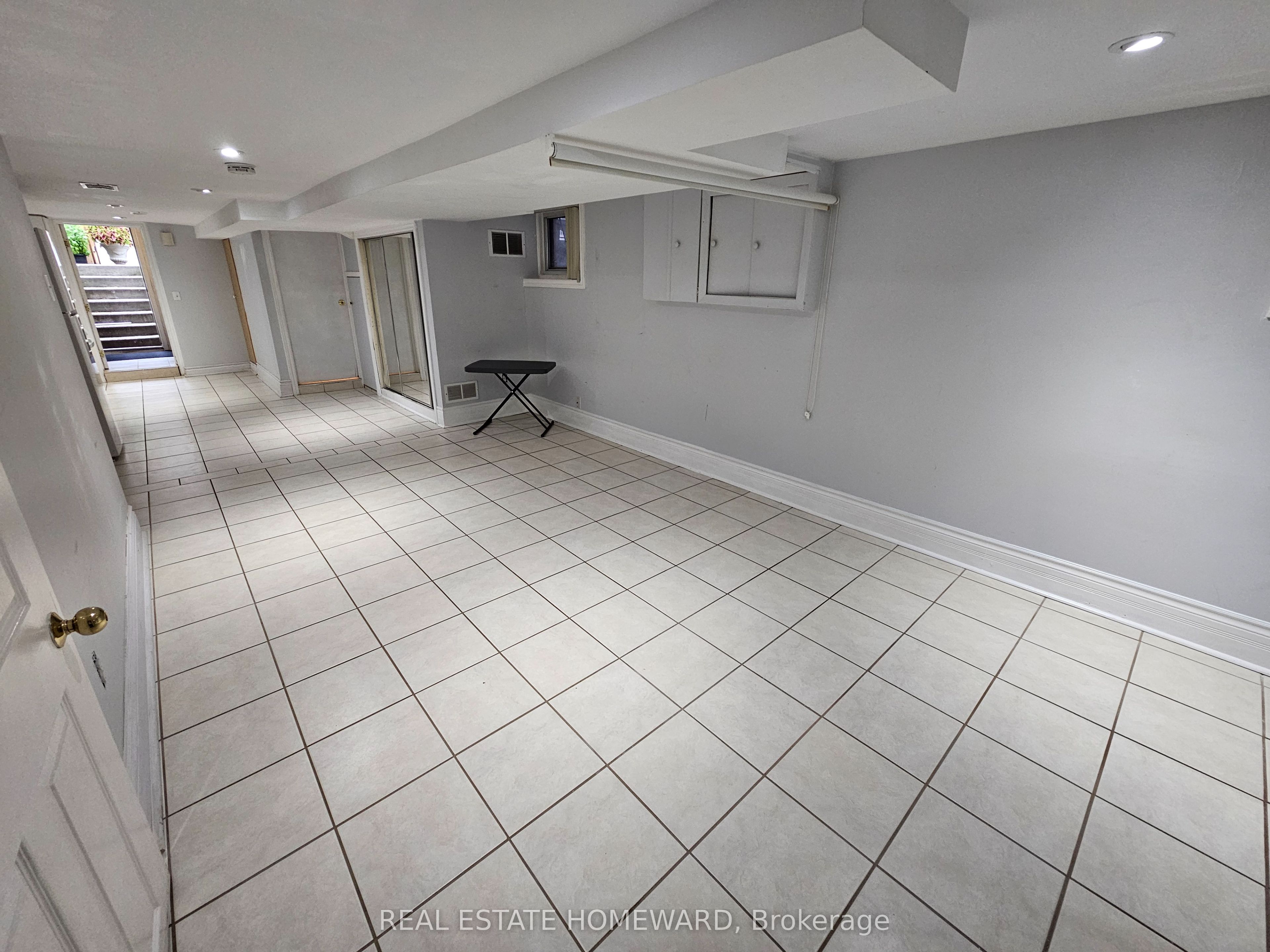 19 Keystone Avenue Lower Level Property Photo 15