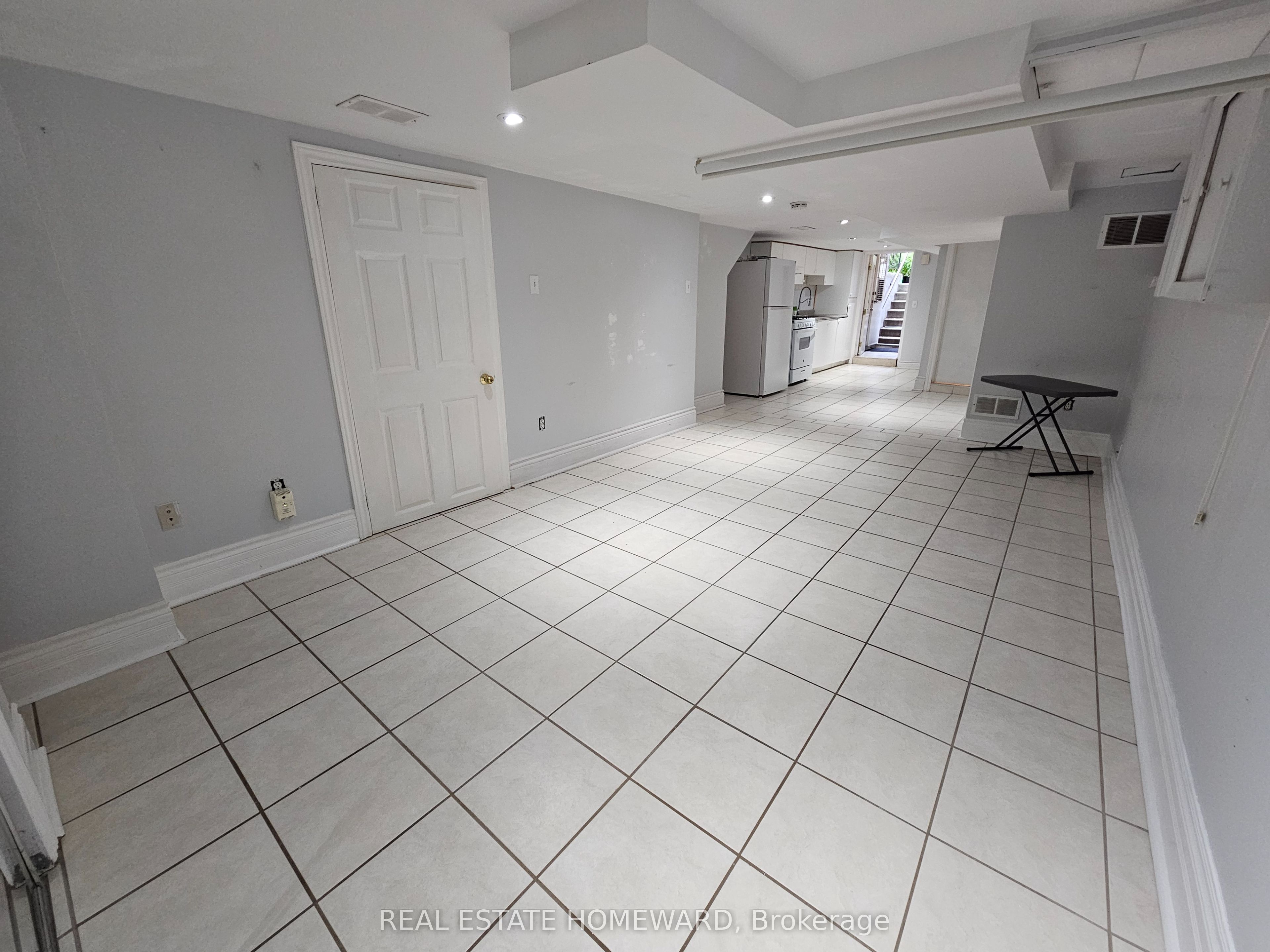 19 Keystone Avenue Lower Level Property Photo 17