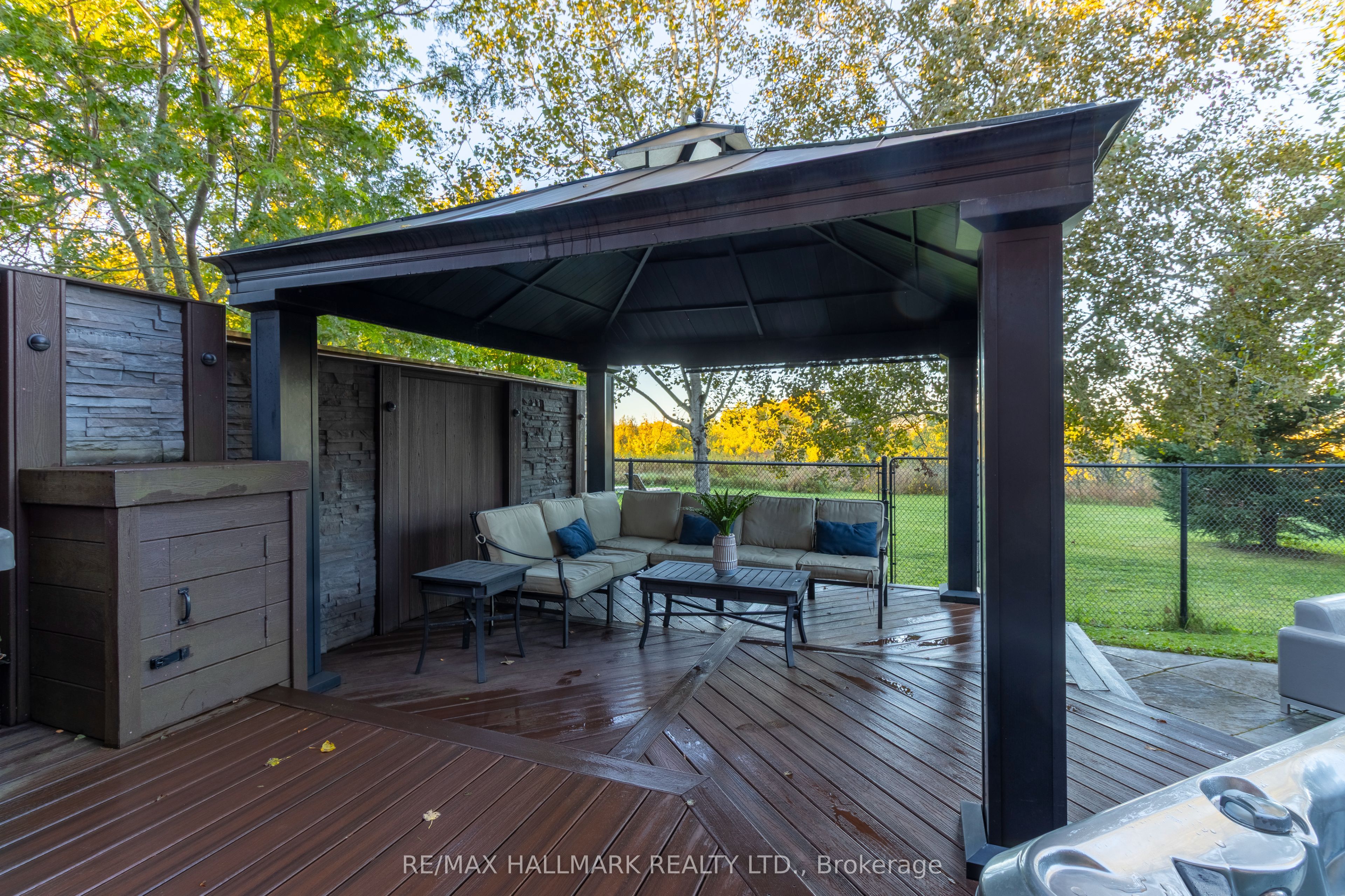 27 Beverton Crescent Property Photo 33