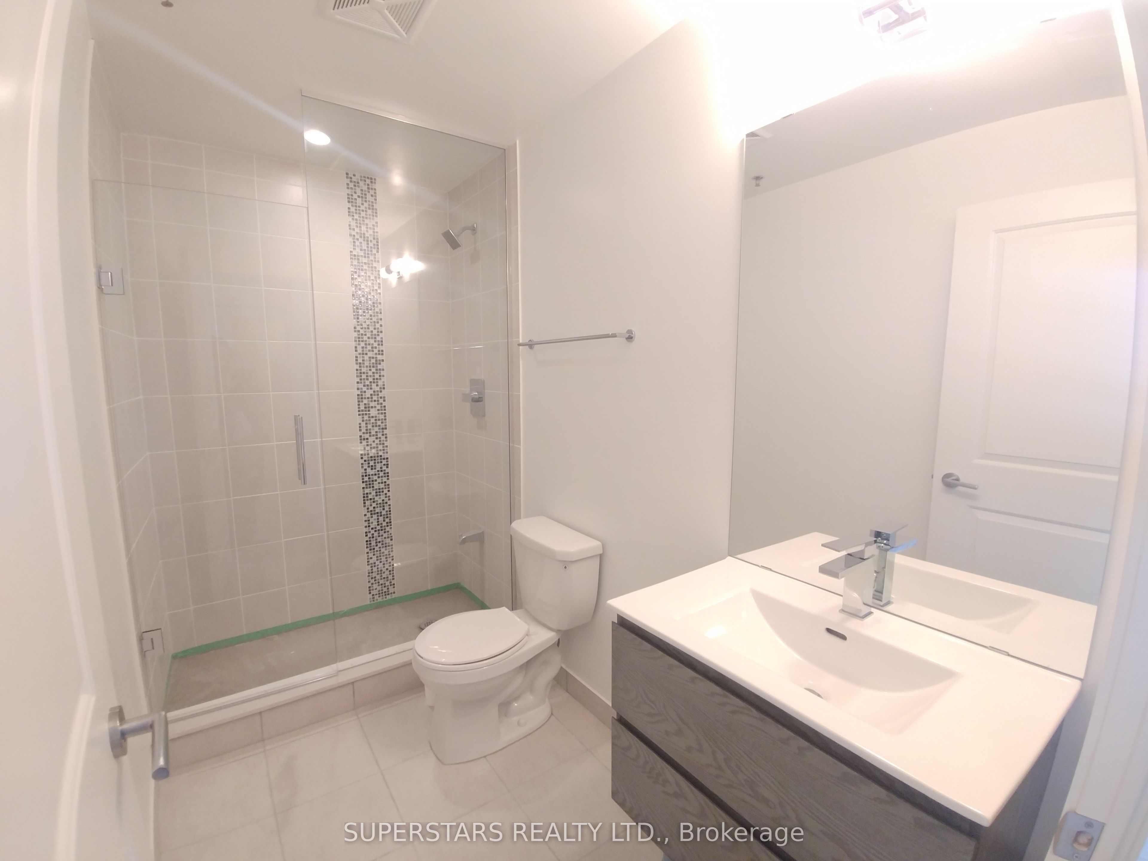 195 Bonis Avenue 1703 Property Photo 13