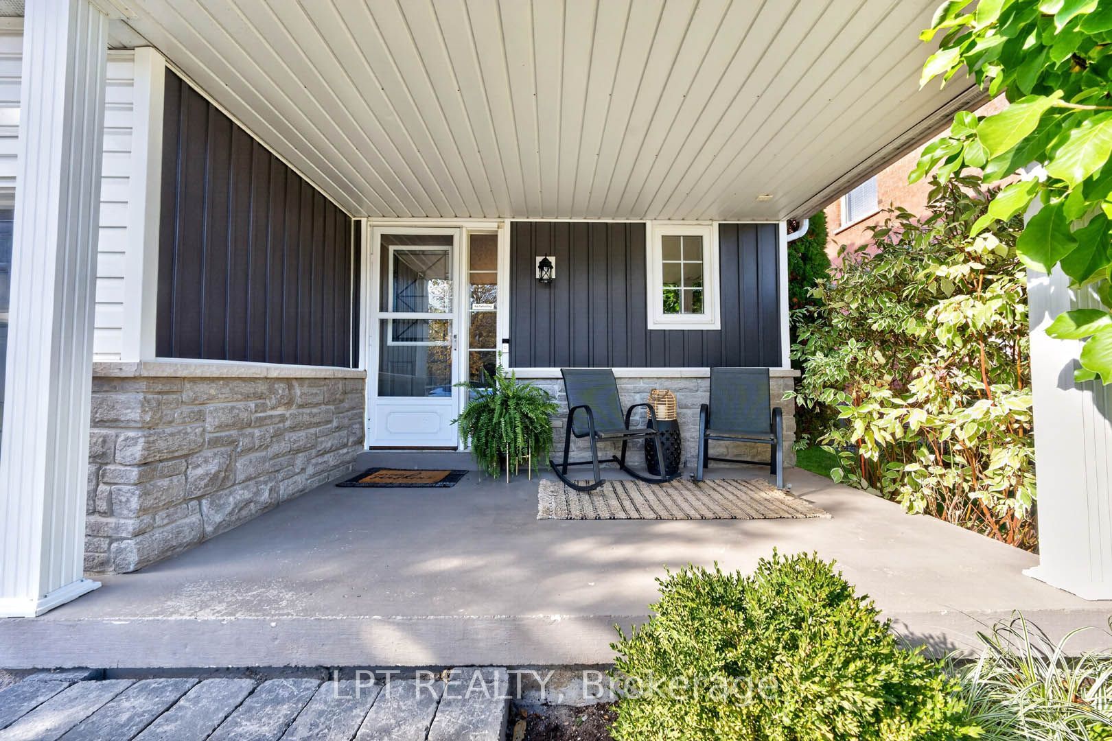 32 Primeau Avenue Property Photo 7
