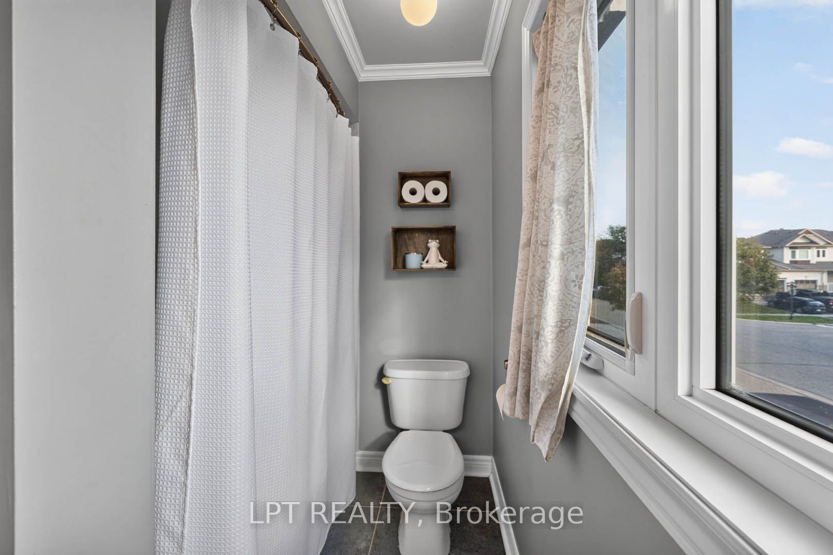 32 Primeau Avenue Property Photo 30