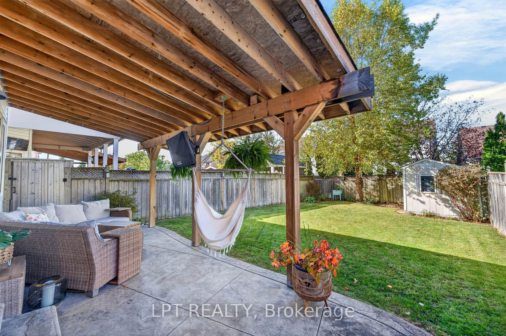 32 Primeau Avenue Property Photo 37