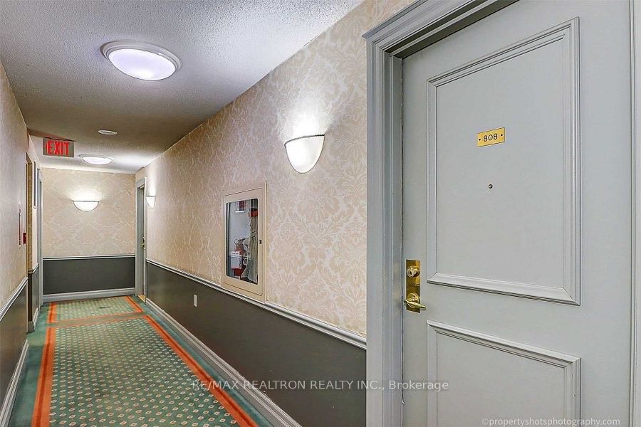 2627 Mccowan Road 808 Property Photo 1