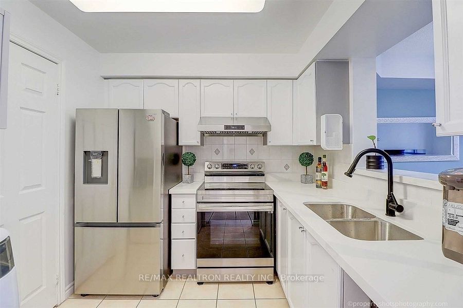 2627 Mccowan Road 808 Property Photo 13