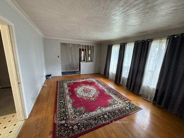 16 Hoshlega Drive Property Photo 4