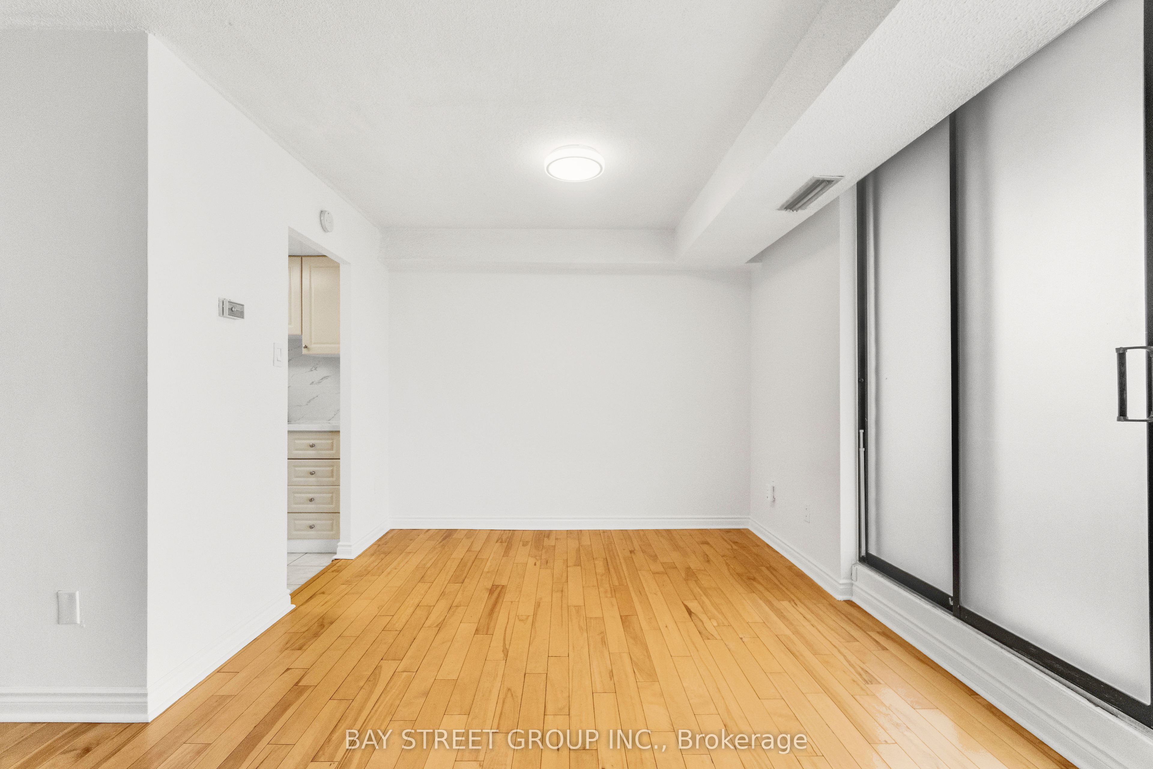 10 Stonehill Court 1207 Property Photo 15