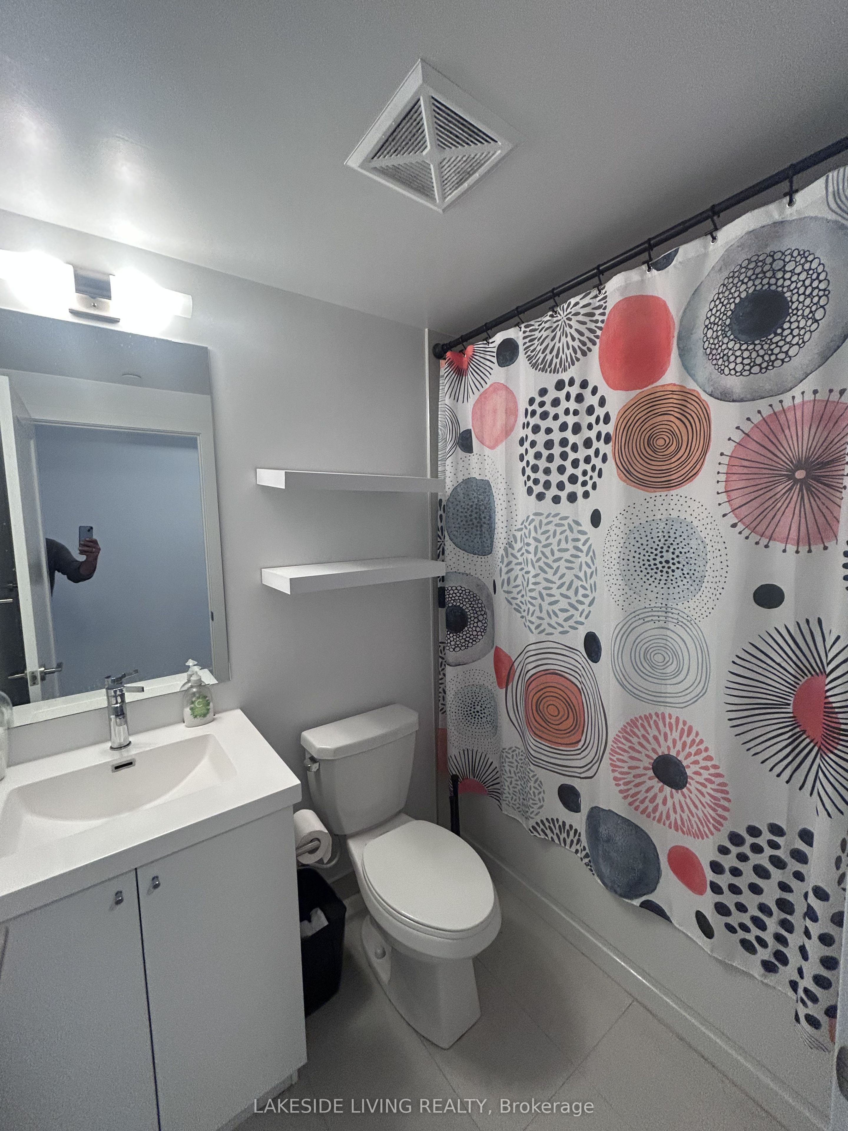 2550 Simcoe Street N 2201 Property Photo 12