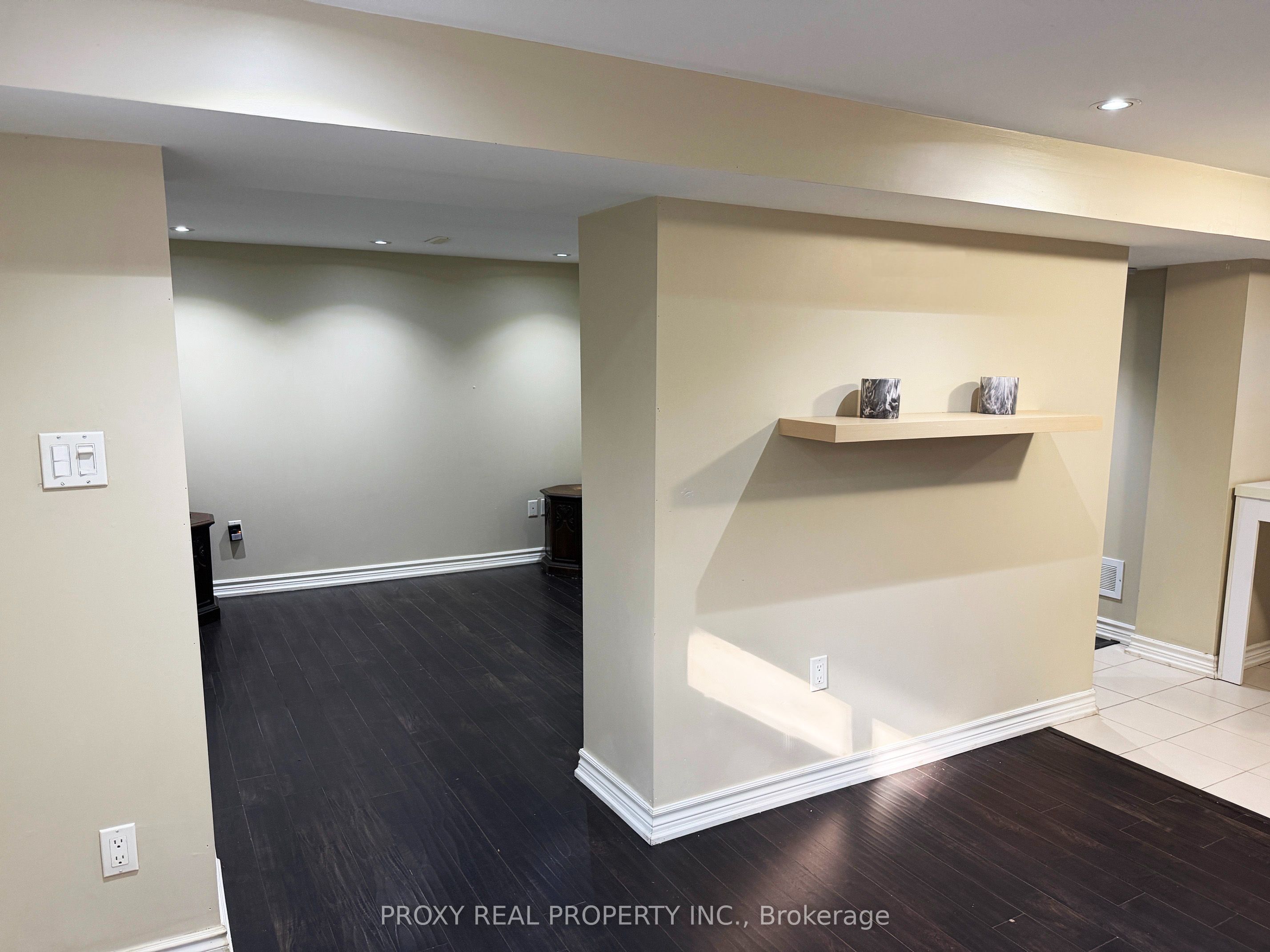 15 Suraty (basement) Avenue Property Photo 7