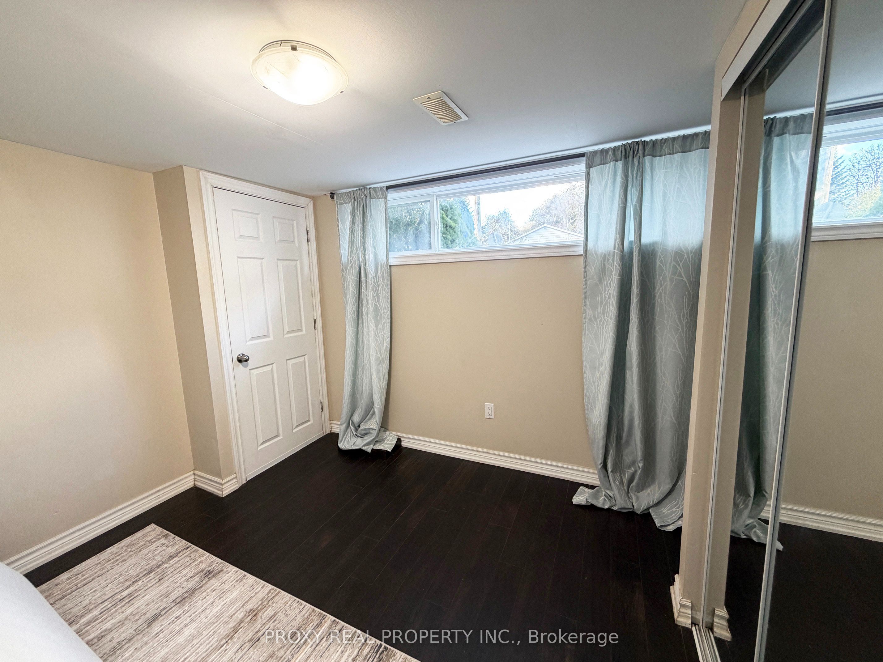 15 Suraty (basement) Avenue Property Photo 9