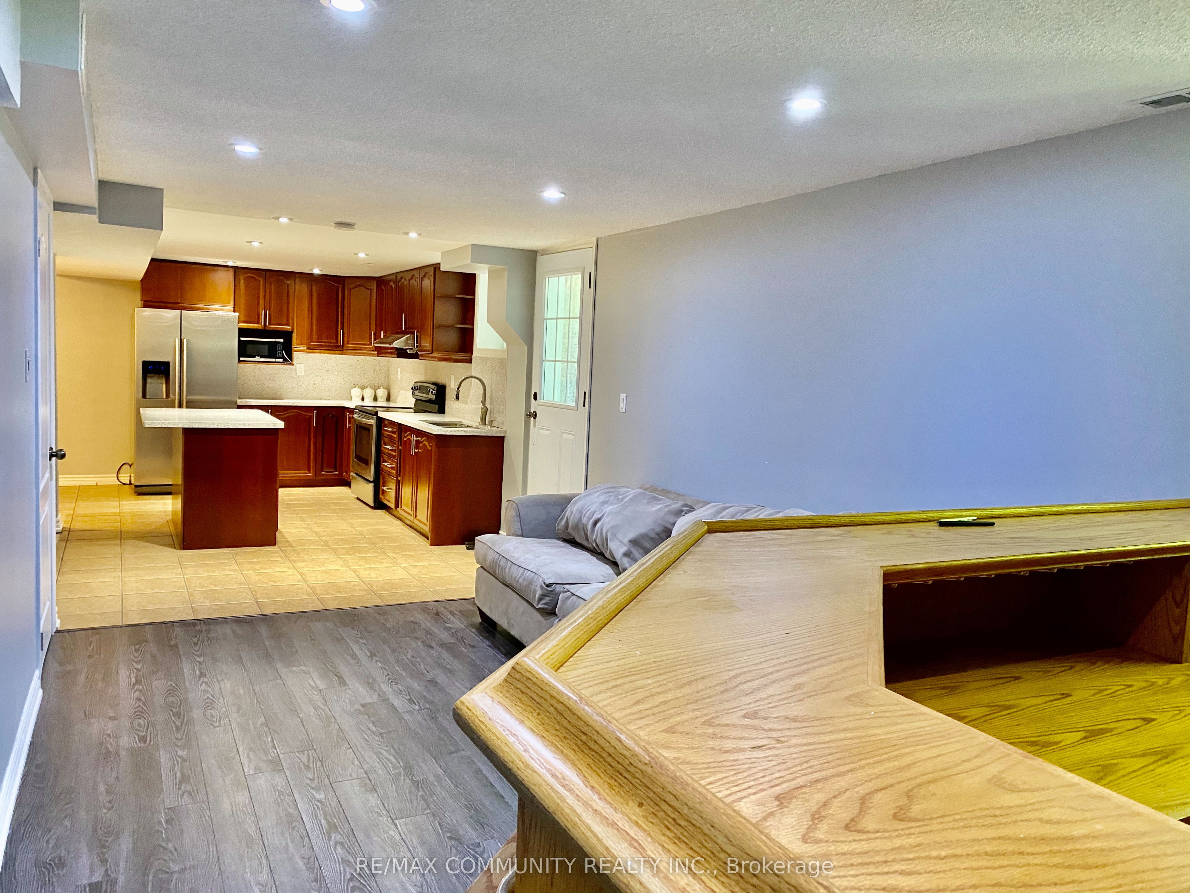 110 Orleans Drive Bsmt Property Photo 4