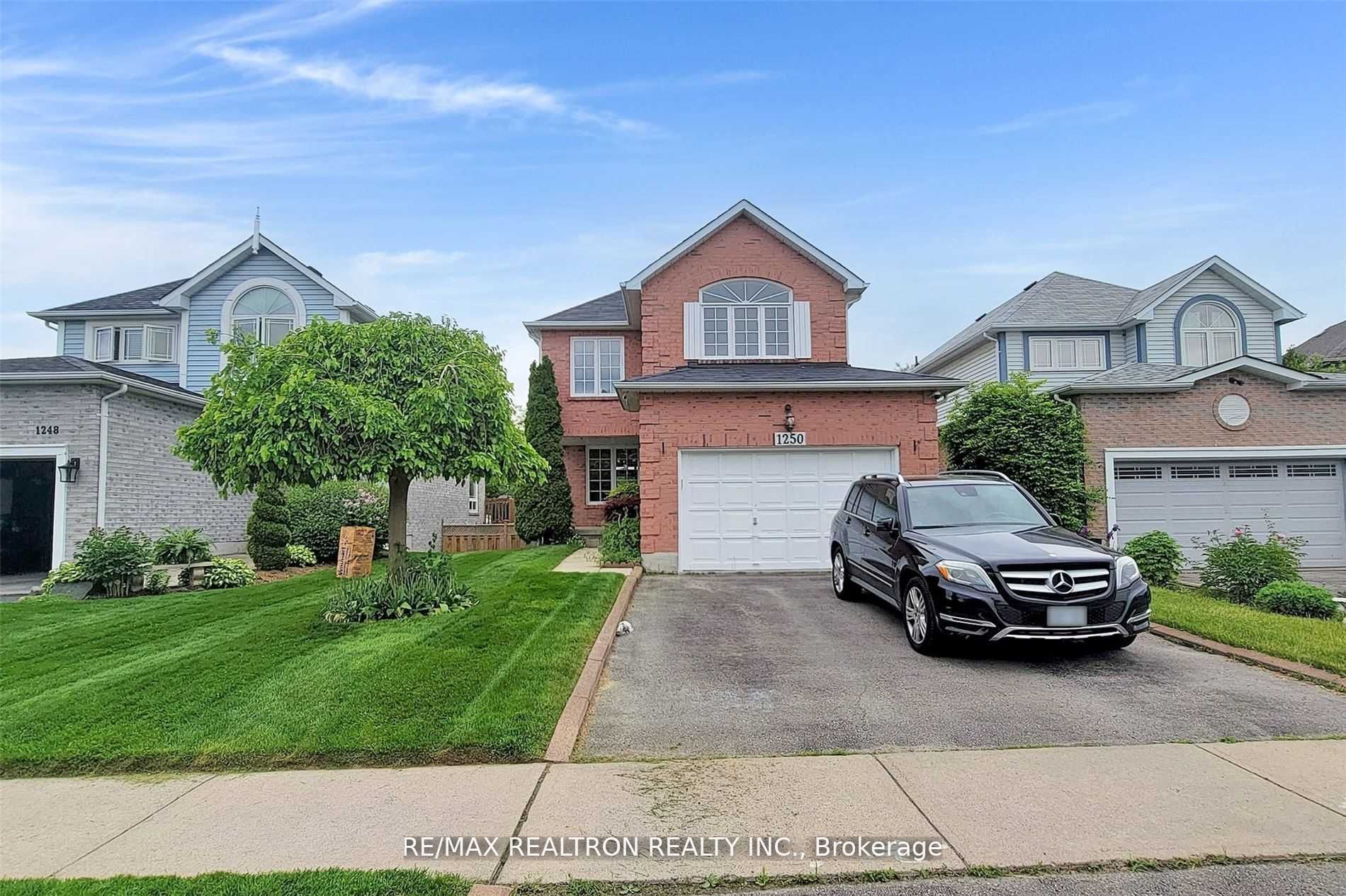 1250 Dartmoor Street #lower Property Photo 1