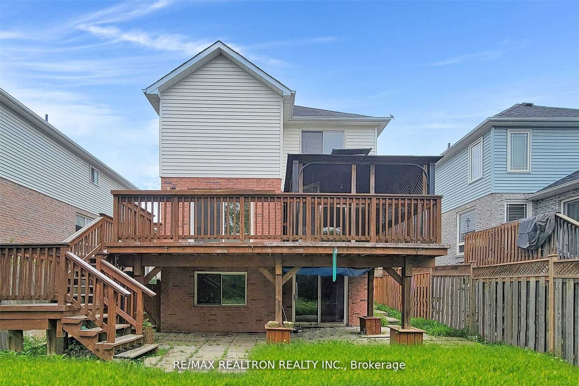 1250 Dartmoor Street #lower Property Photo 11