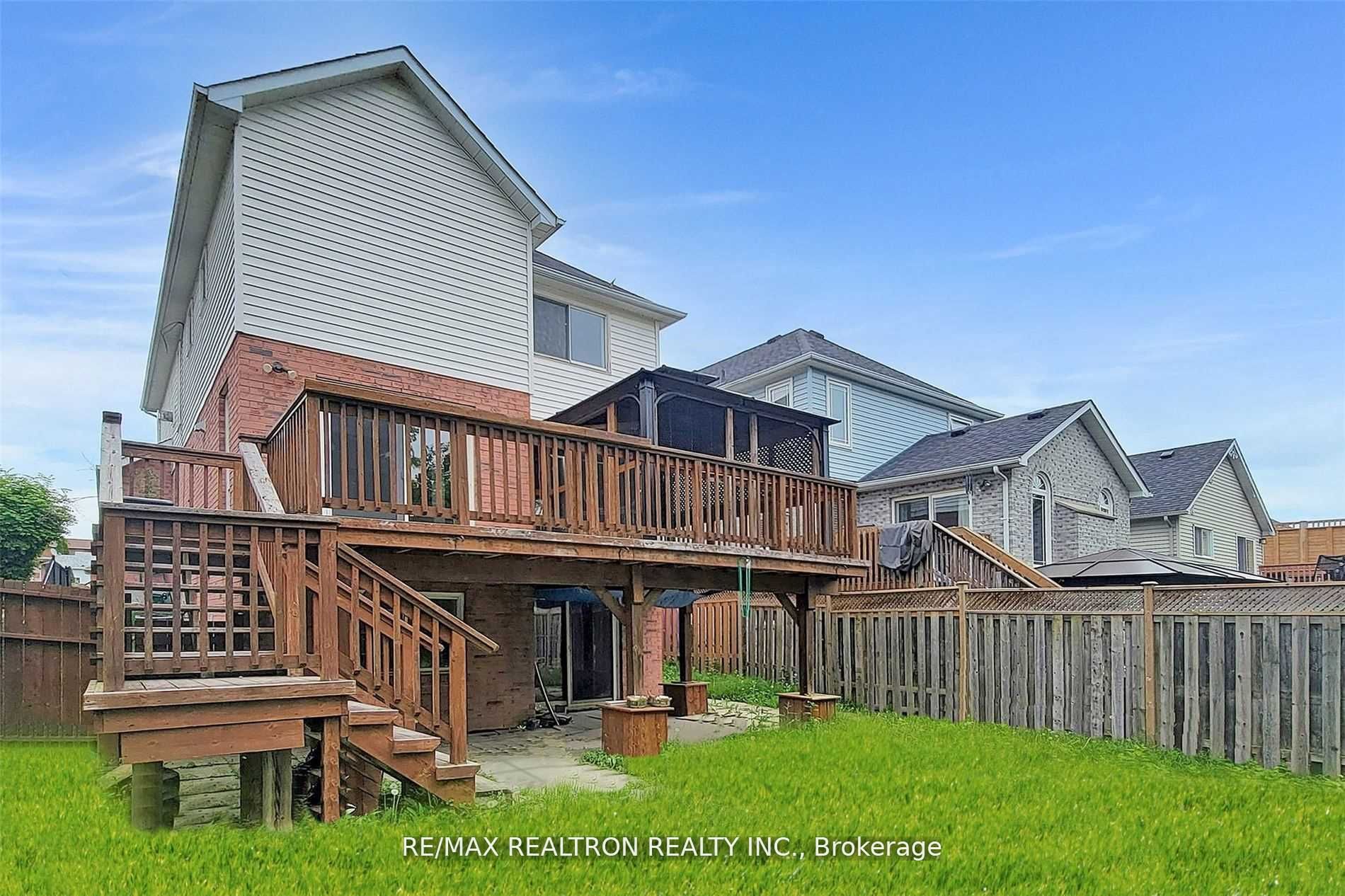 1250 Dartmoor Street #lower Property Photo 13