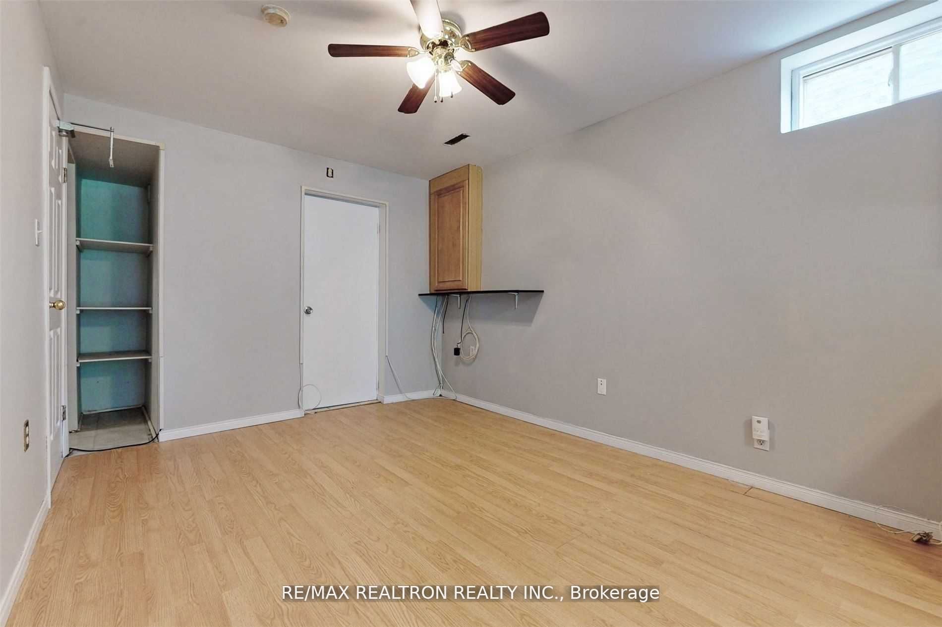 1250 Dartmoor Street #lower Property Photo 18