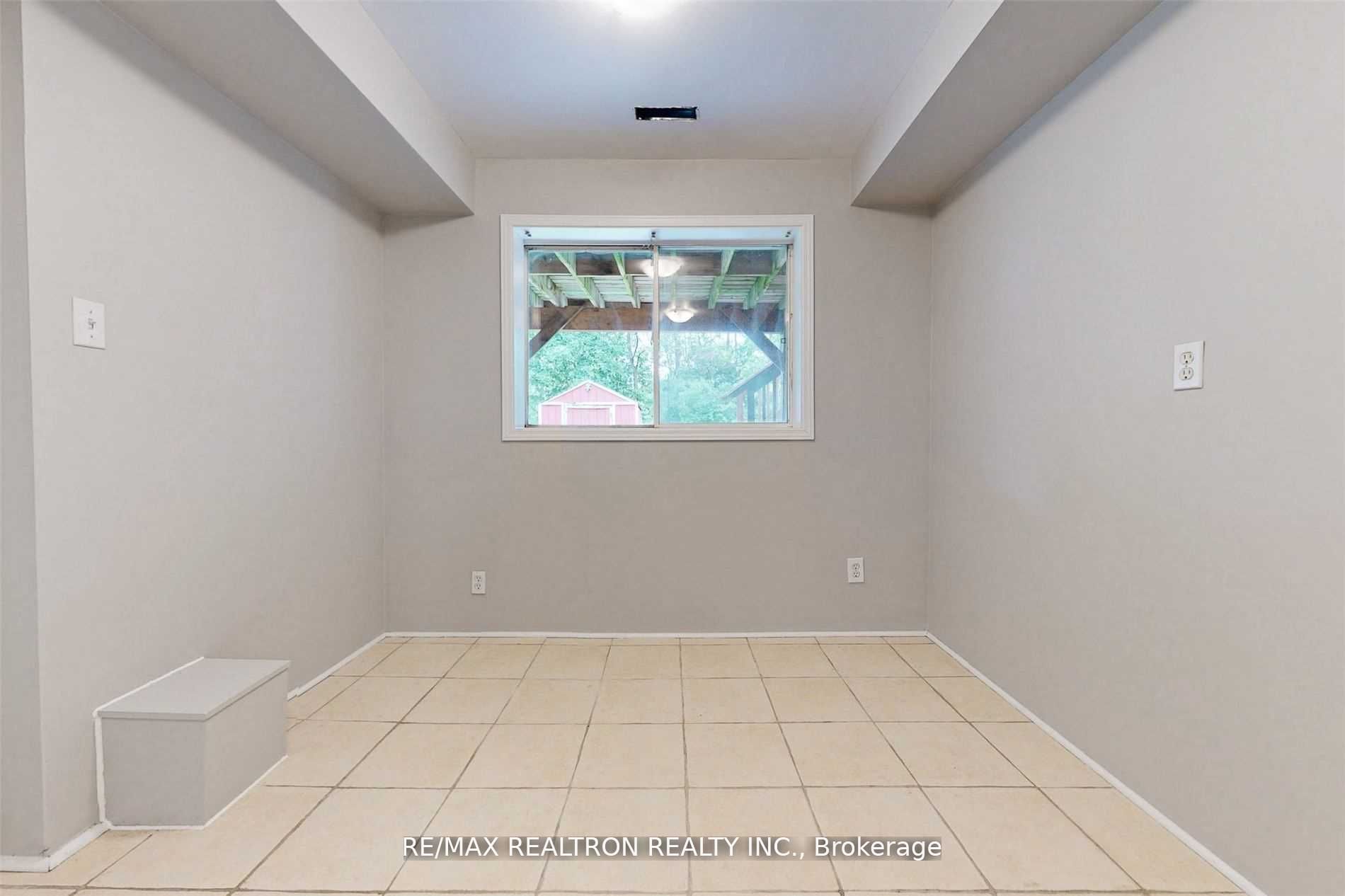 1250 Dartmoor Street #lower Property Photo 21