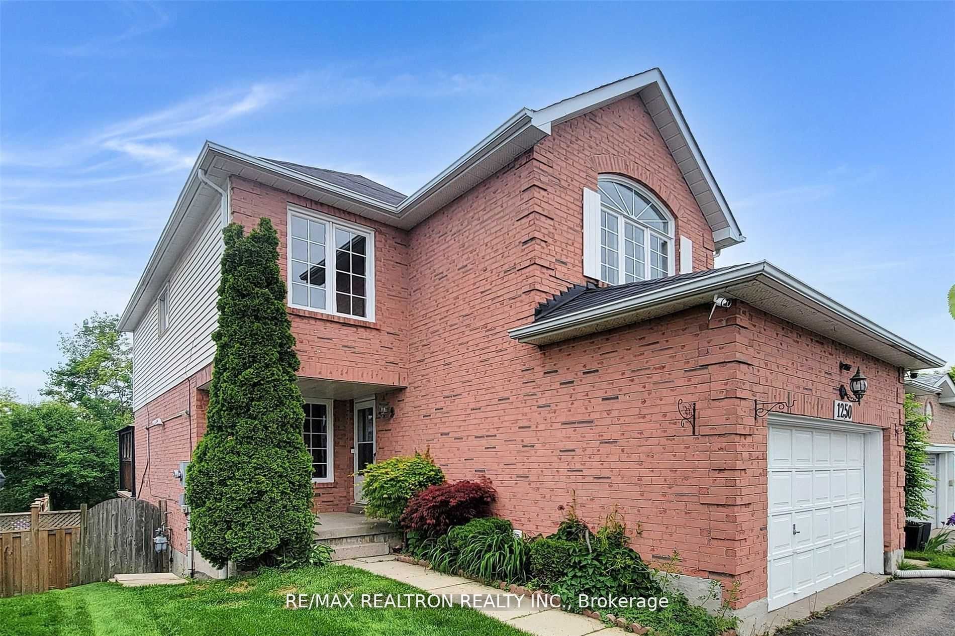 1250 Dartmoor Street #lower Property Photo 25