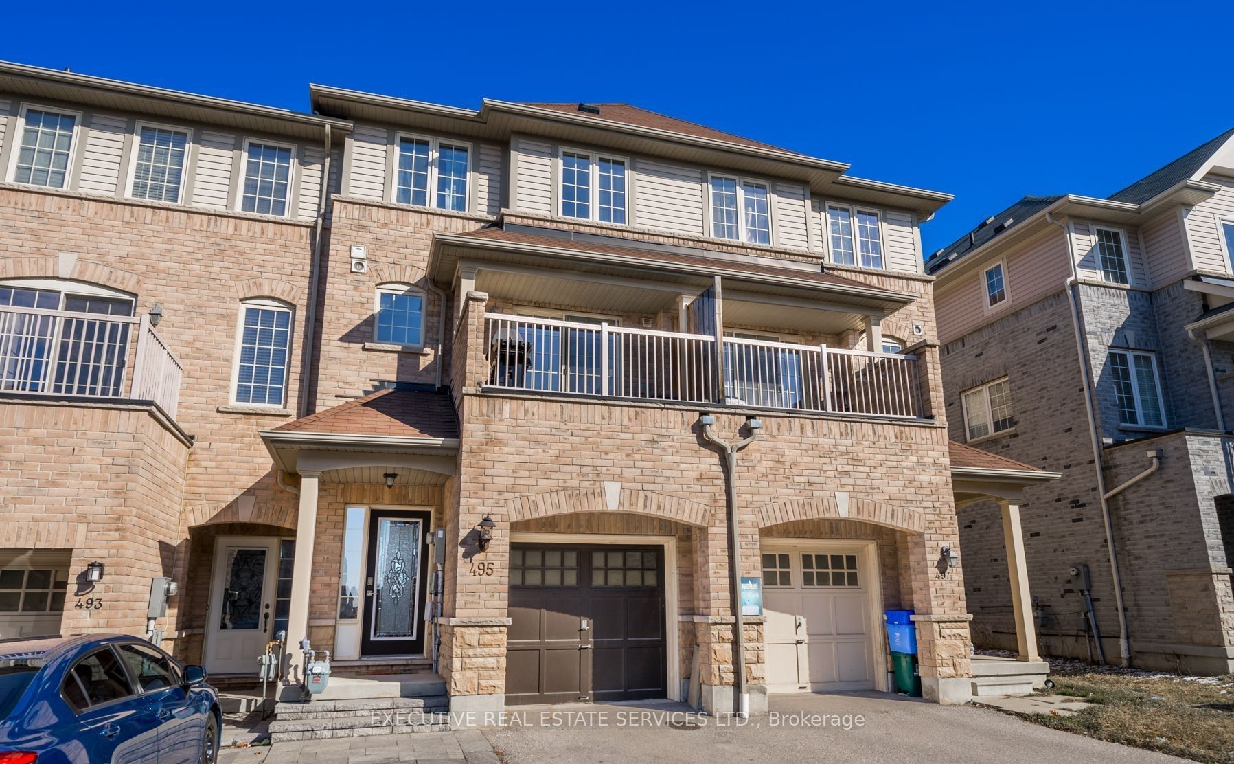 495 Rossland Road E Property Photo 1