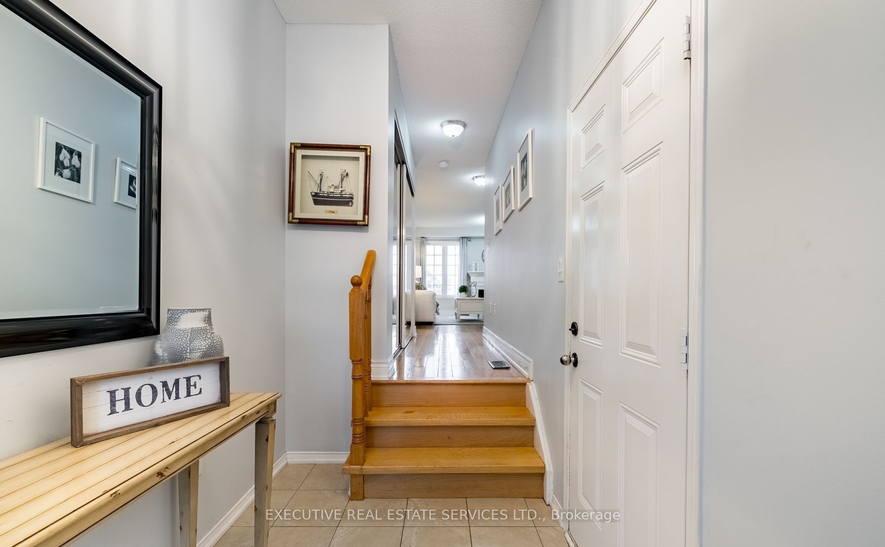 495 Rossland Road E Property Photo 3