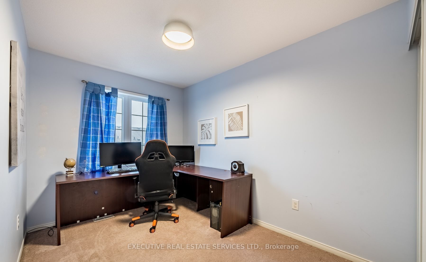 495 Rossland Road E Property Photo 11