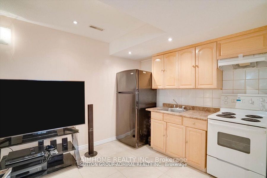 39 Keyworth (ground Floor) Trail Property Photo 7
