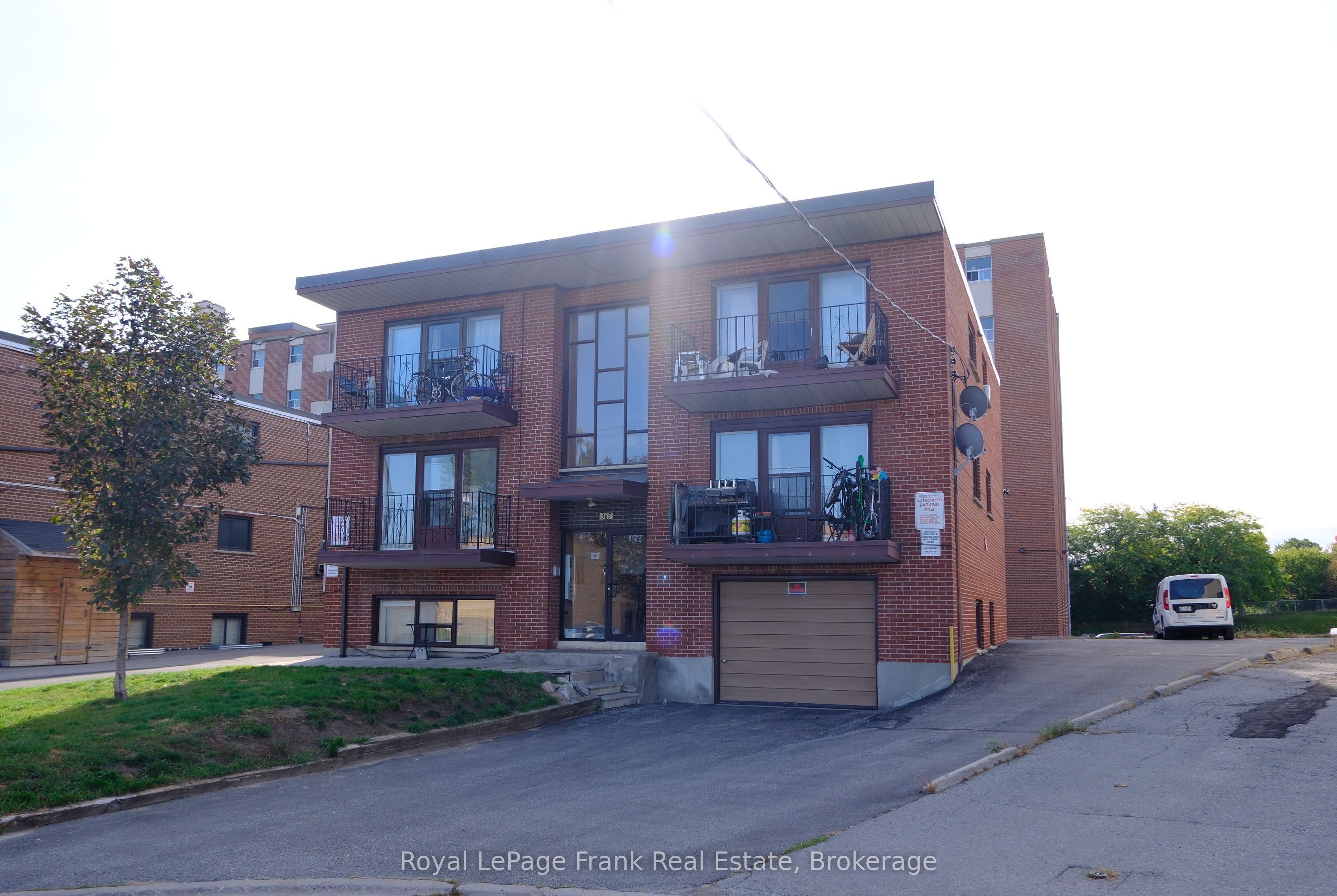 365 Elgin Court 3 Property Photo 1