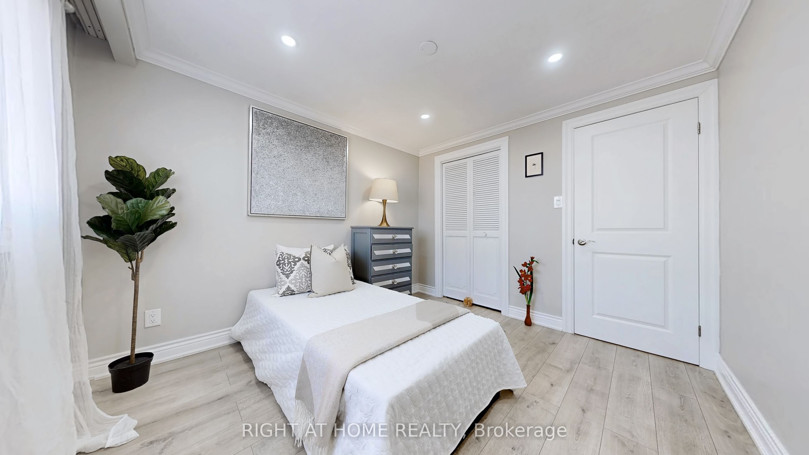 12a Kenmore Avenue Property Photo 22