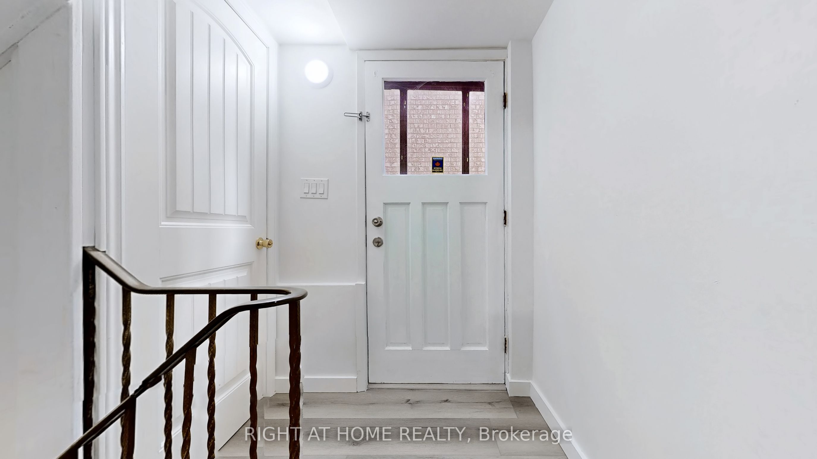 12a Kenmore Avenue Property Photo 26