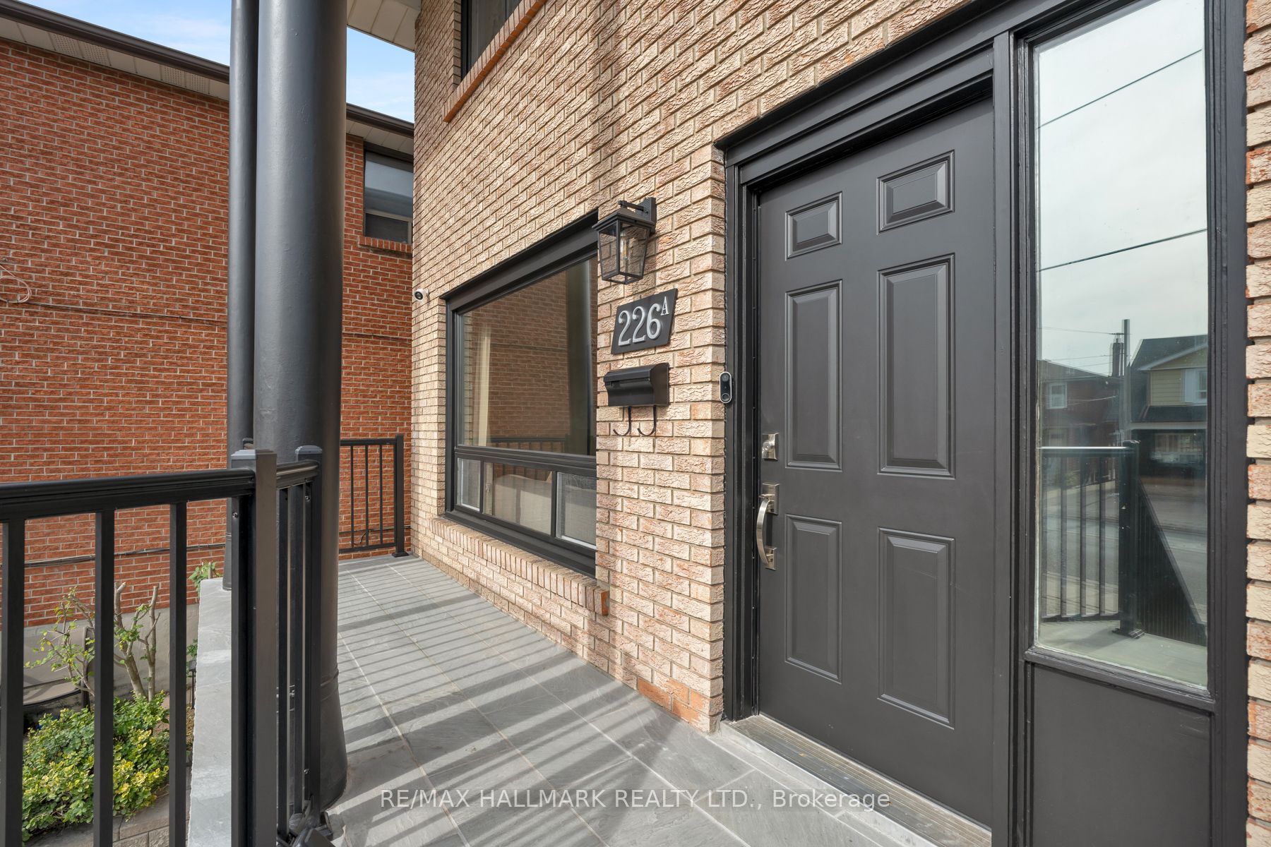 226 A Mortimer Avenue Property Photo 2