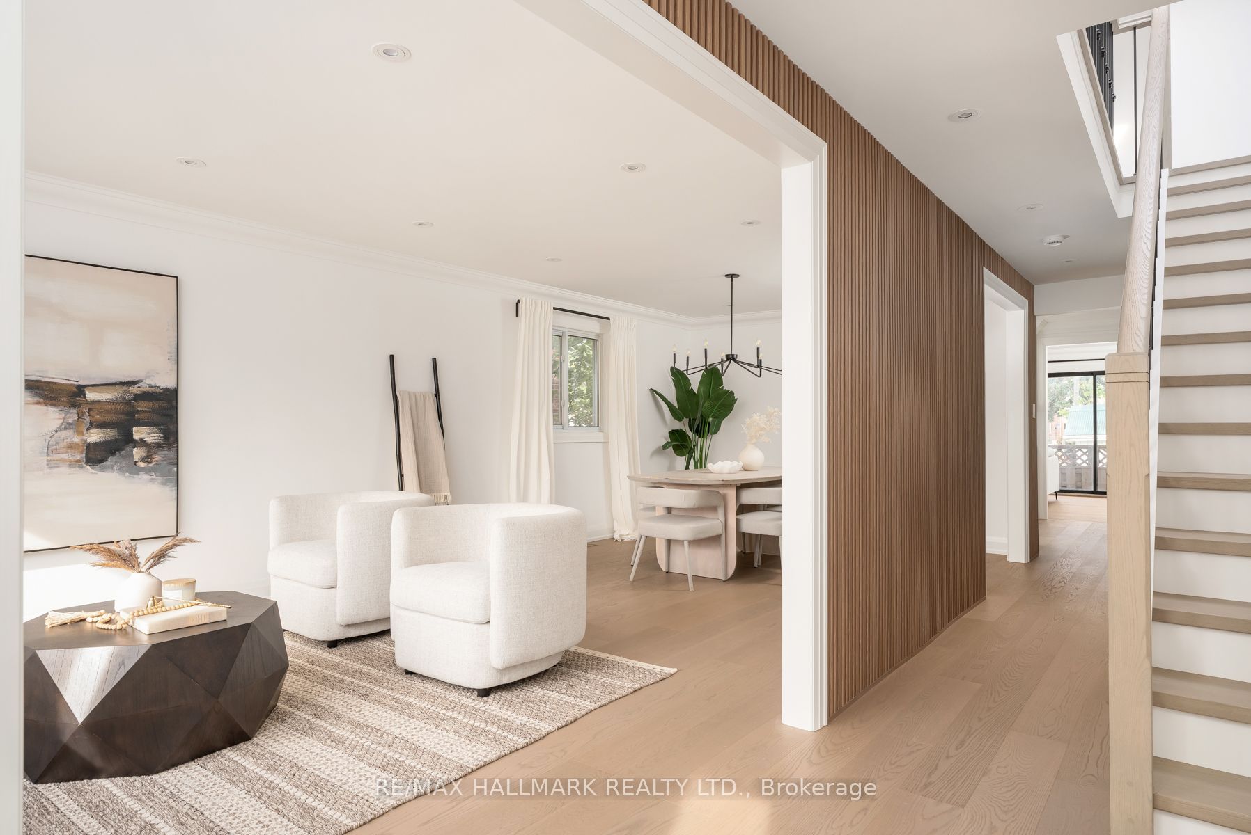 226 A Mortimer Avenue Property Photo 8