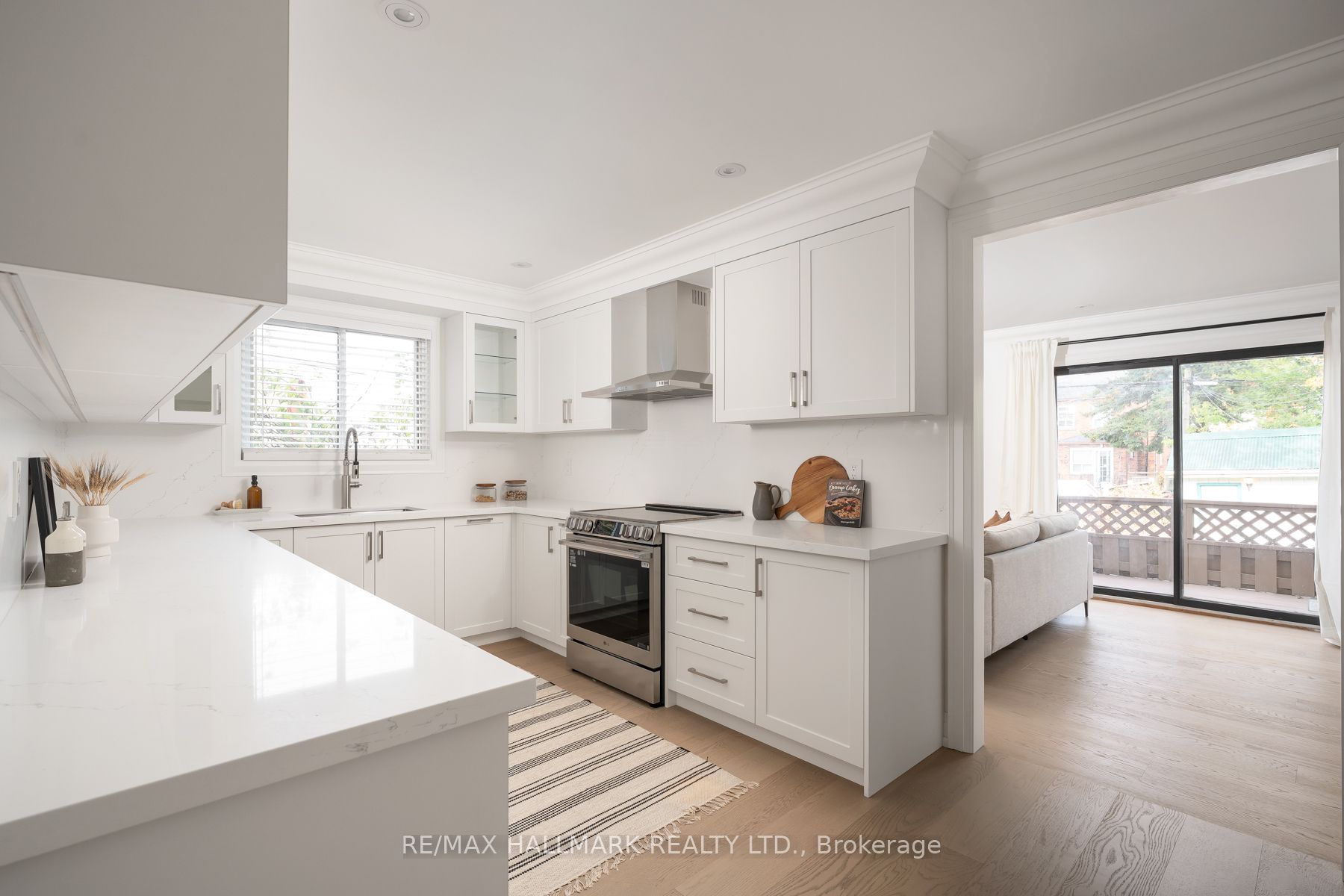 226 A Mortimer Avenue Property Photo 14