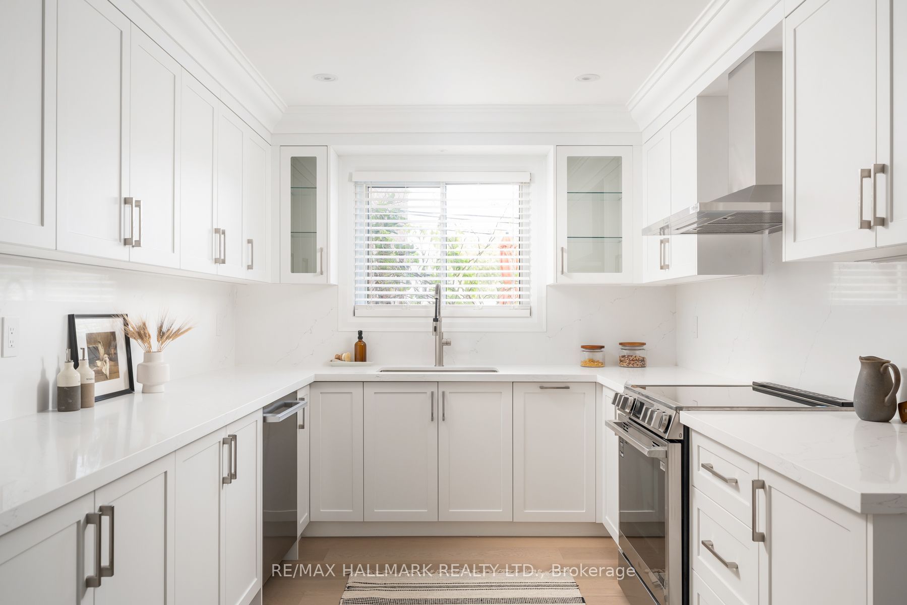 226 A Mortimer Avenue Property Photo 15