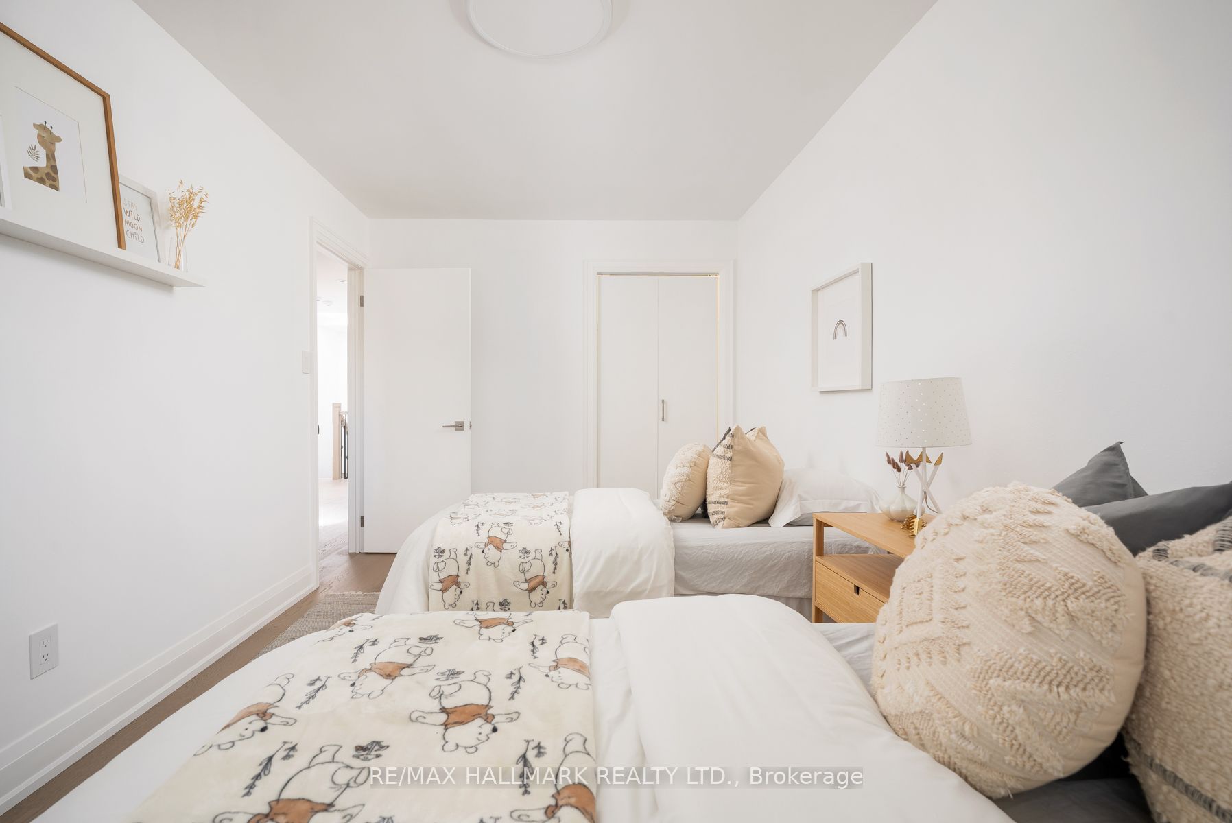 226 A Mortimer Avenue Property Photo 33