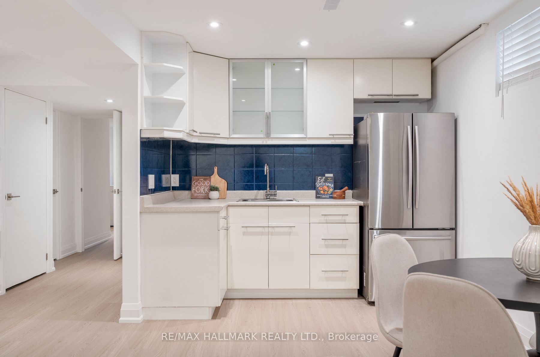 226 A Mortimer Avenue Property Photo 42