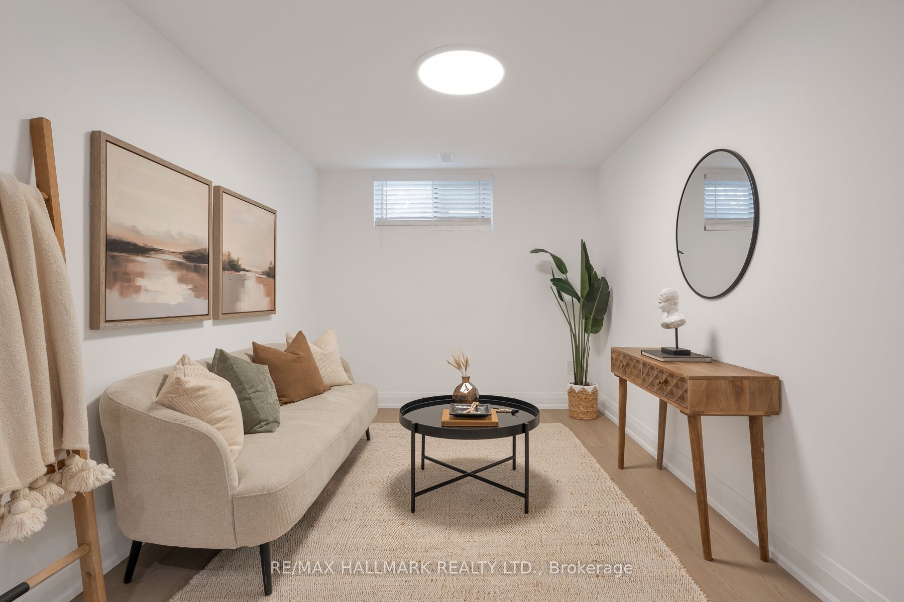 226 A Mortimer Avenue Property Photo 44