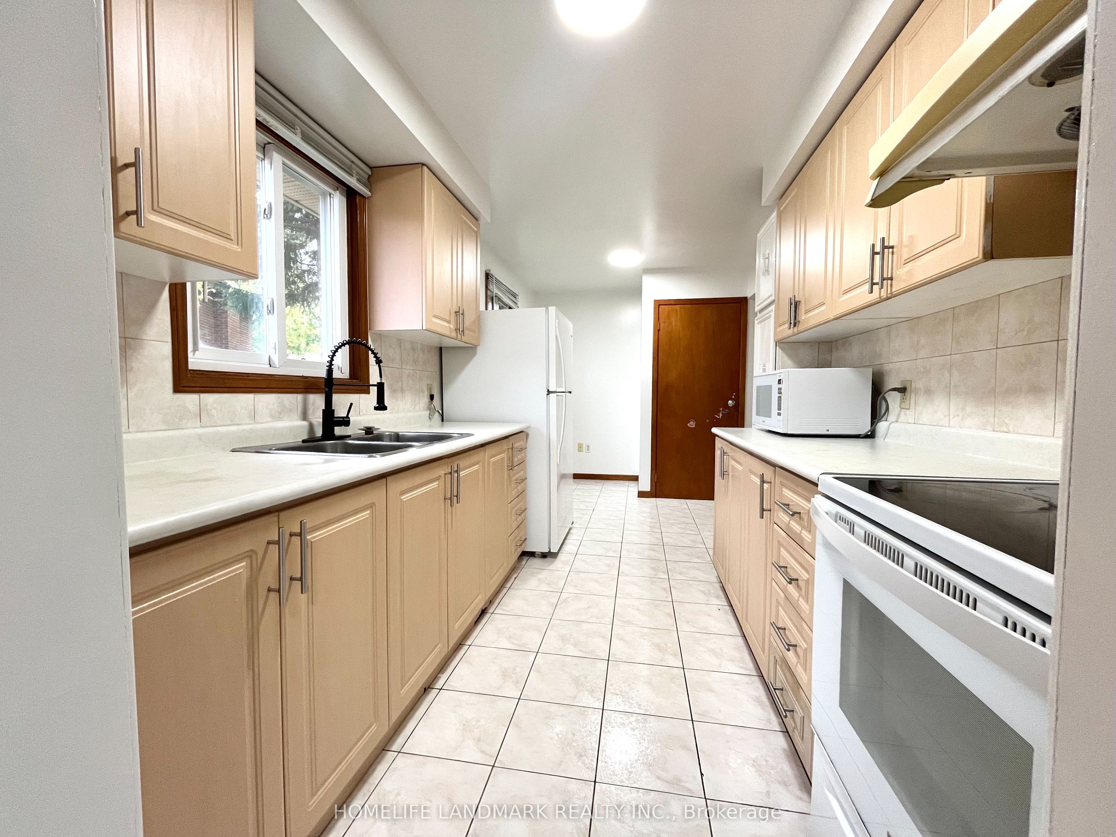 44 Lady Churchill Court Property Photo 6