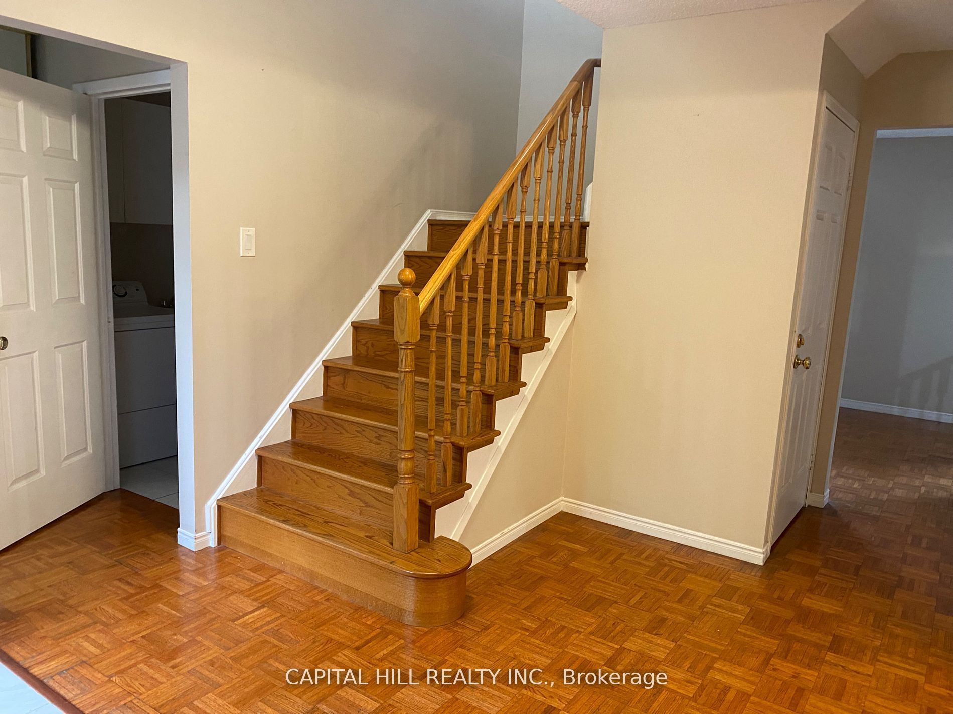 34 Allard Avenue Main Floor Property Photo 2