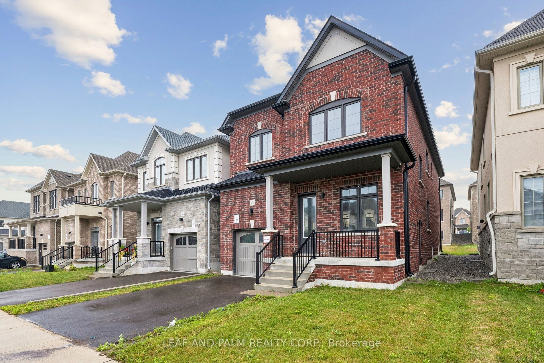 42 Northrop Avenue Property Photo 3