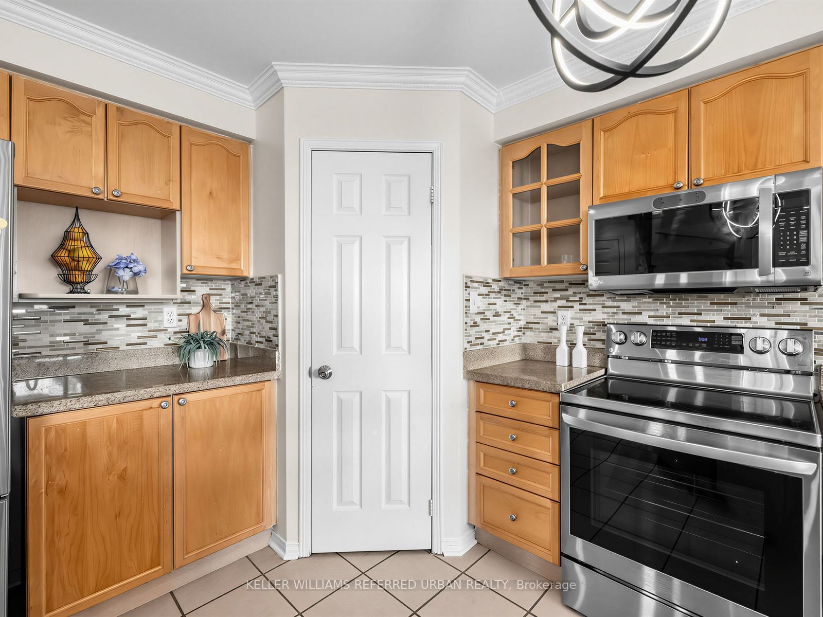 79 Haverhill Crescent Property Photo 24