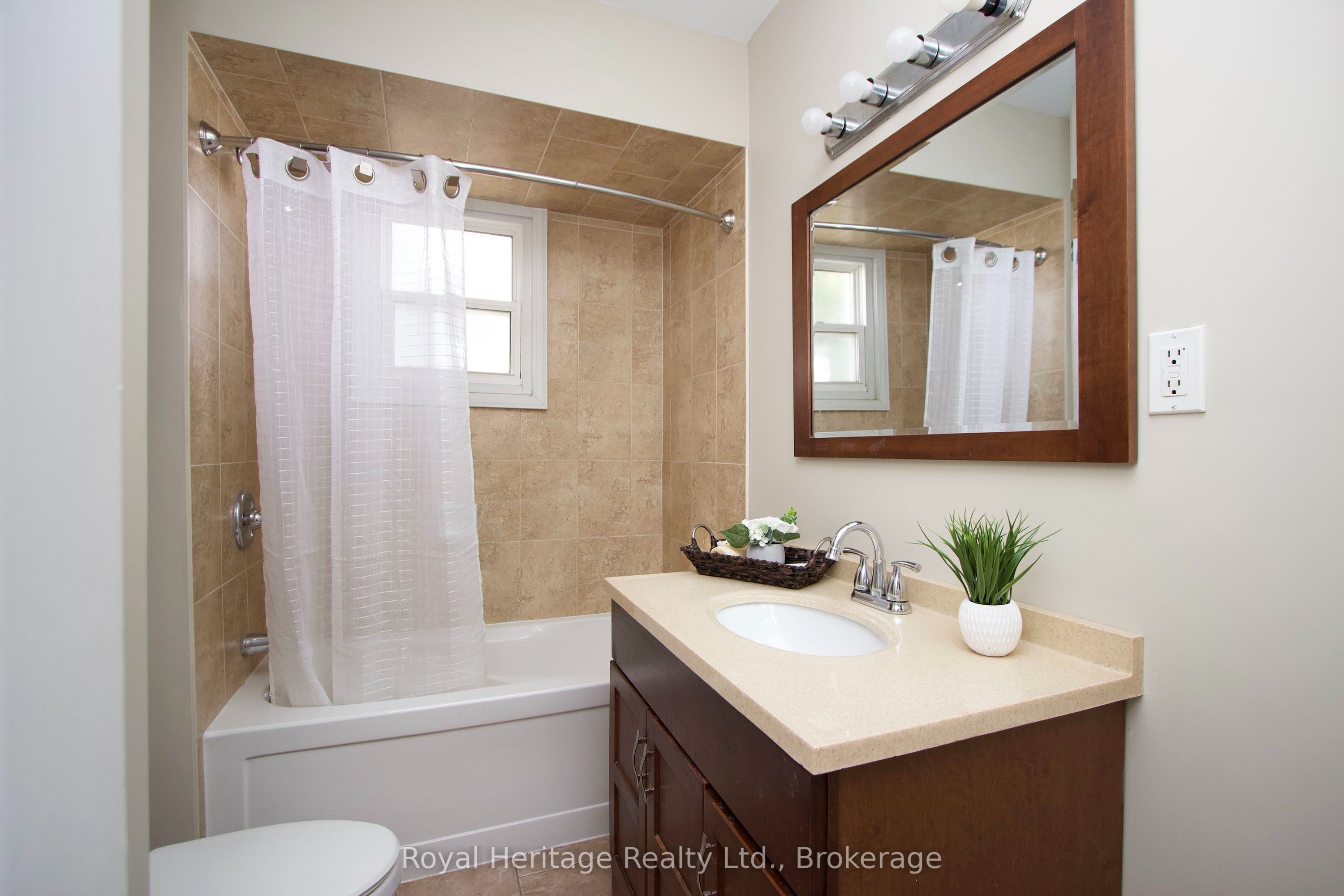 15 Russett Avenue Property Photo 9