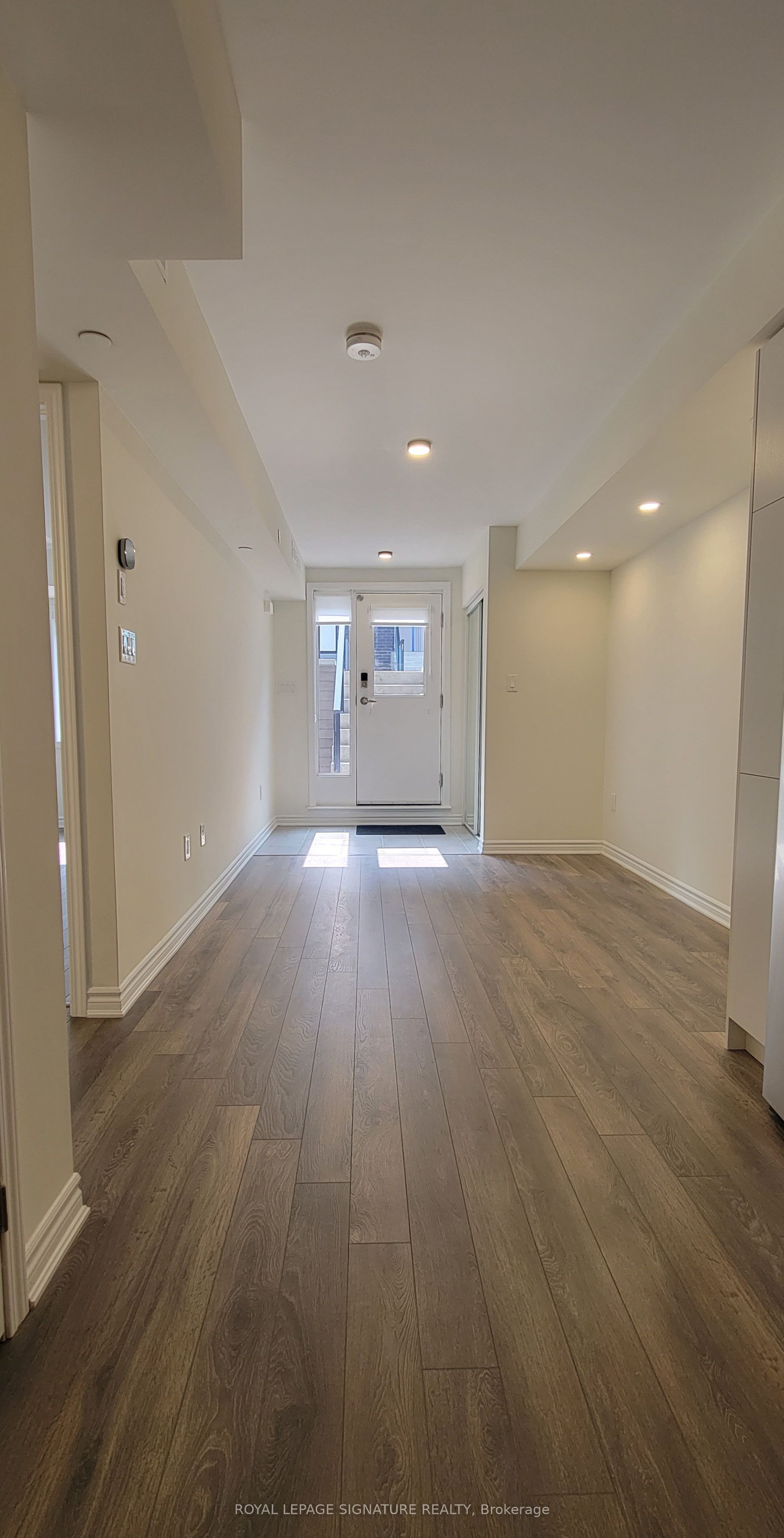 2791 Eglinton Avenue E 540 Property Photo 3