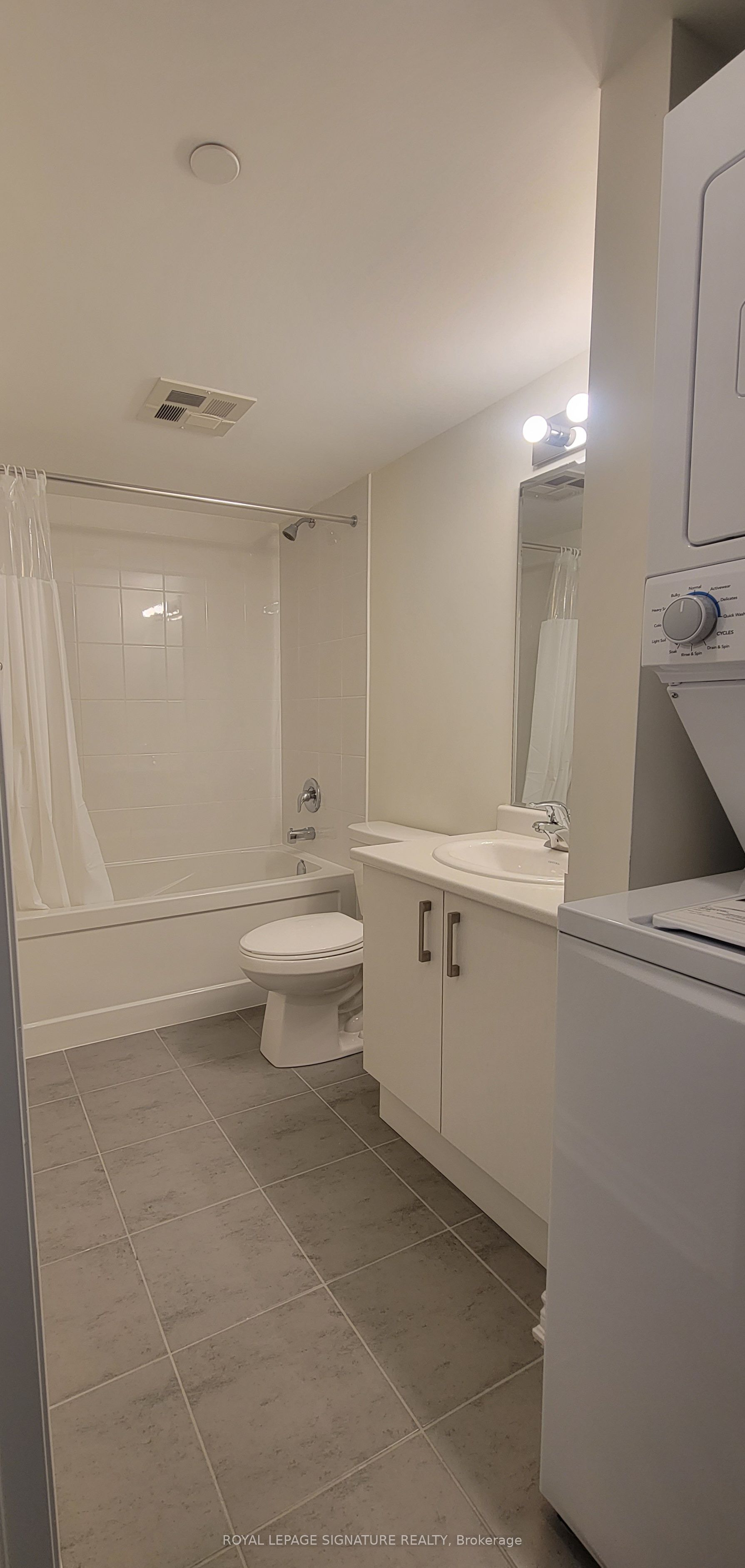 2791 Eglinton Avenue E 540 Property Photo 6