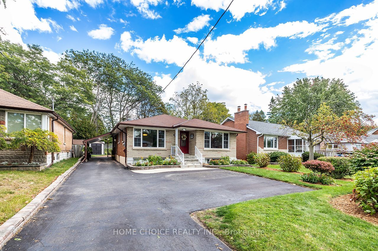 89 Harmony Road N Property Photo 1