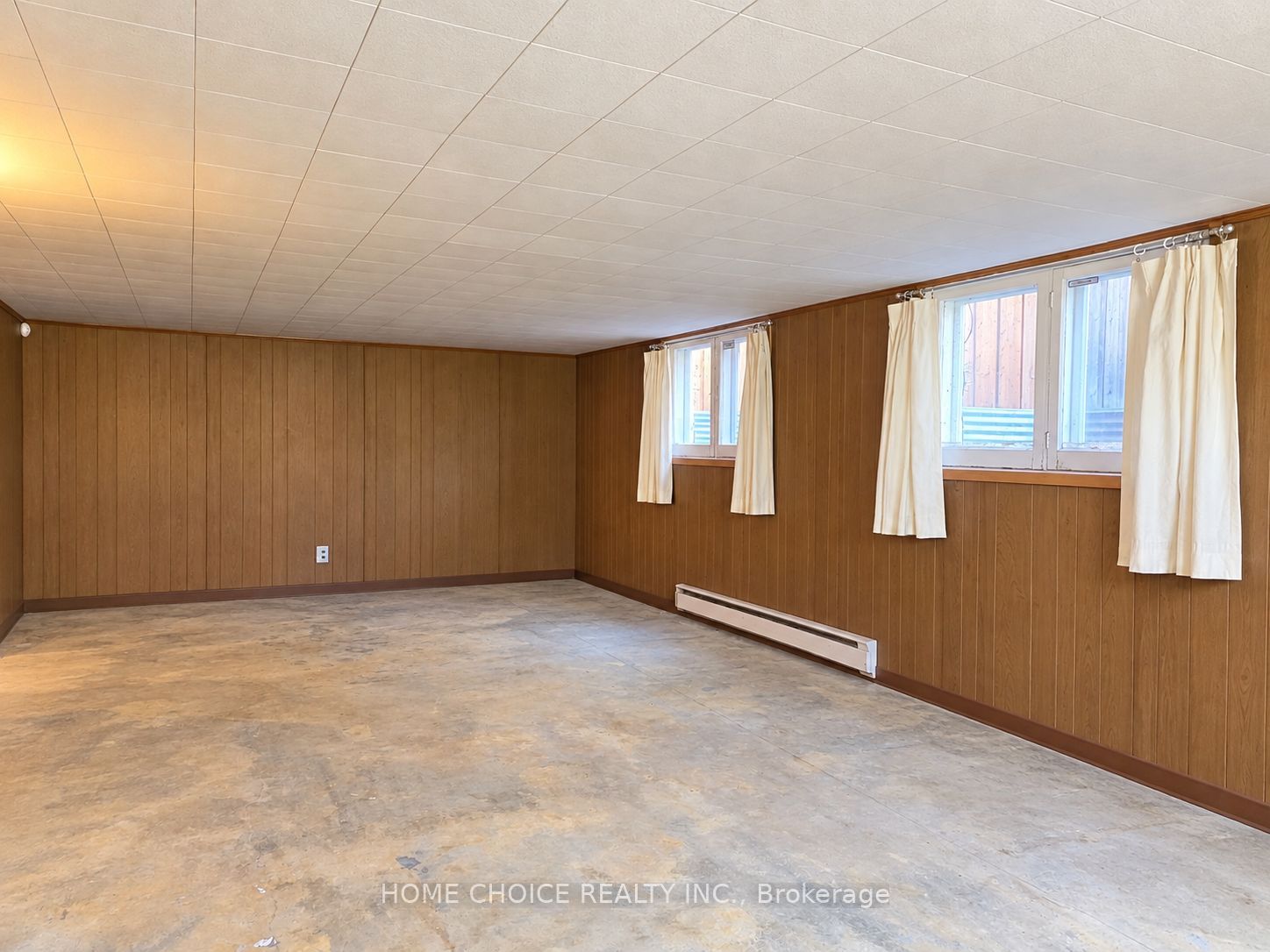89 Harmony Road N Property Photo 24