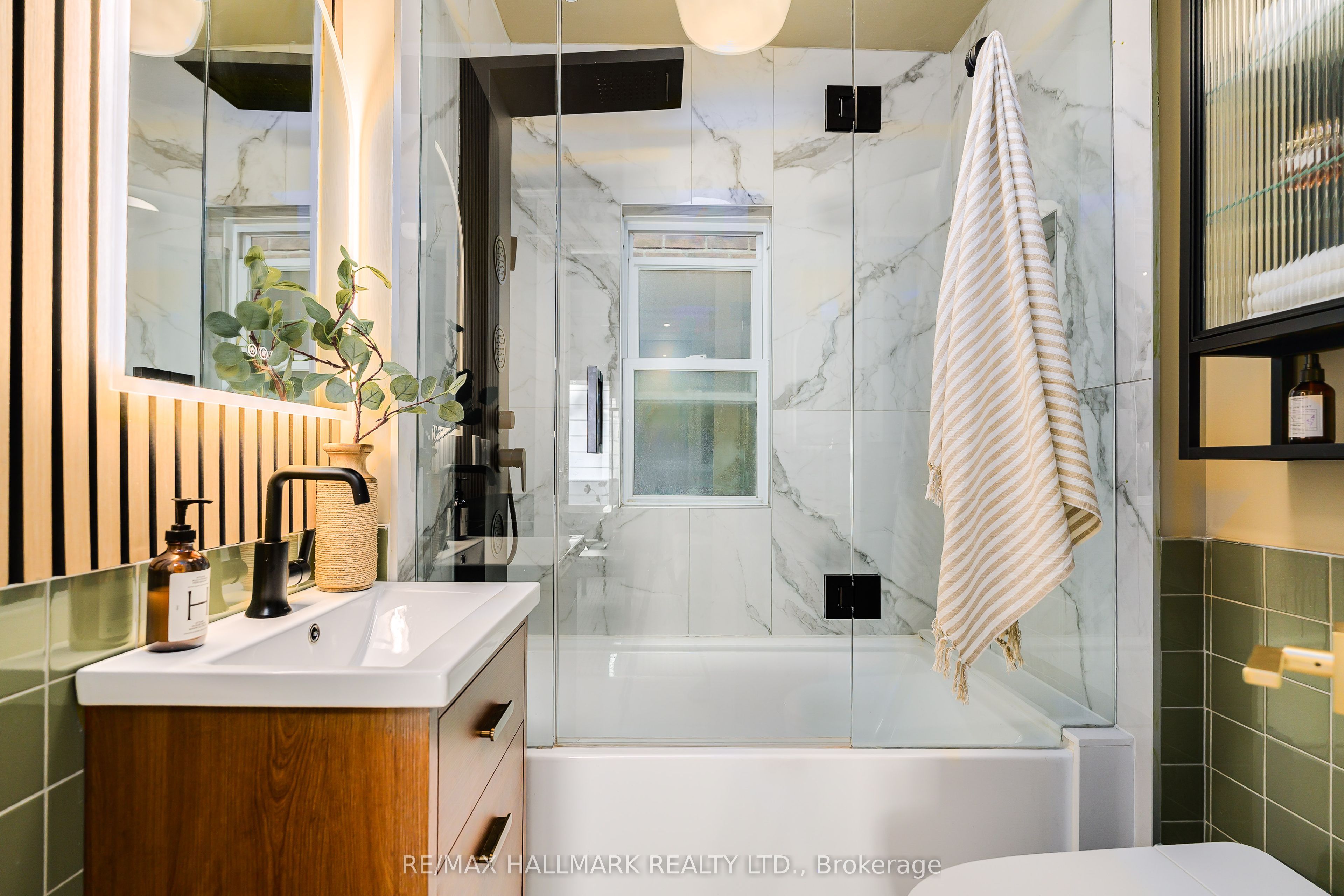 53 Haig Avenue Property Photo 8